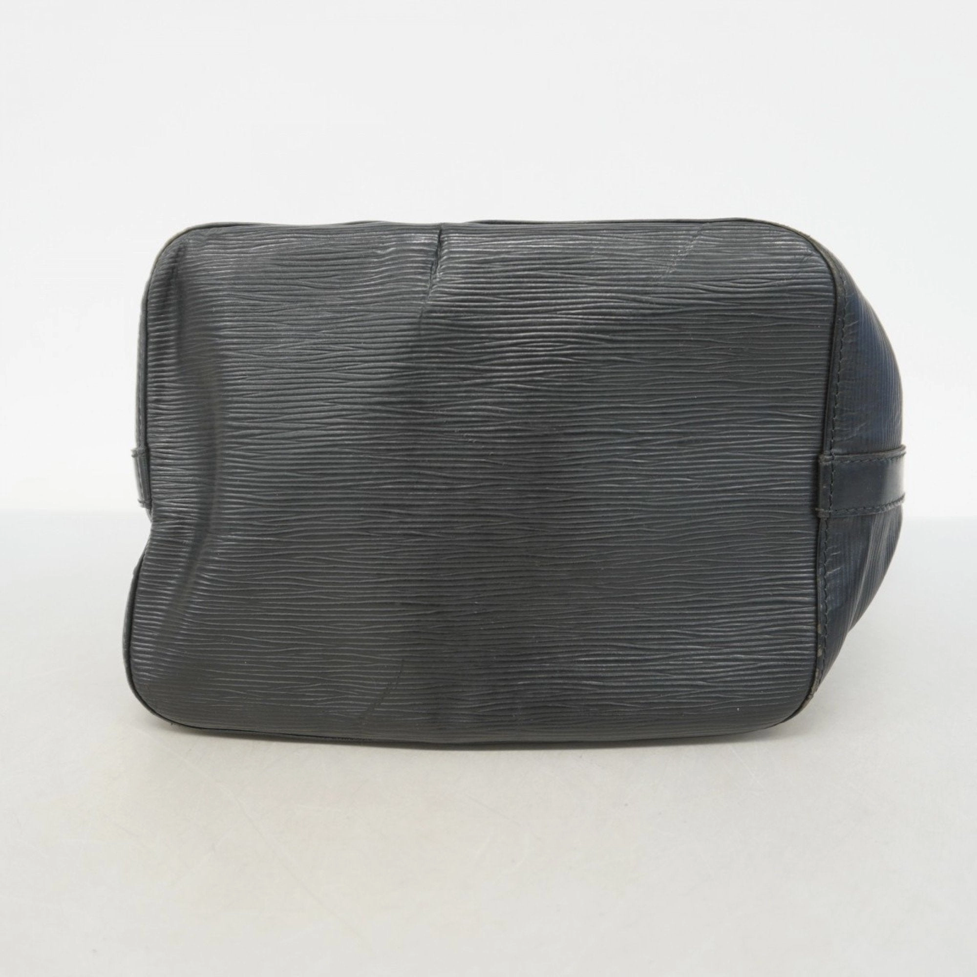 Louis Vuitton Shoulder Bag (Pre-Owned)