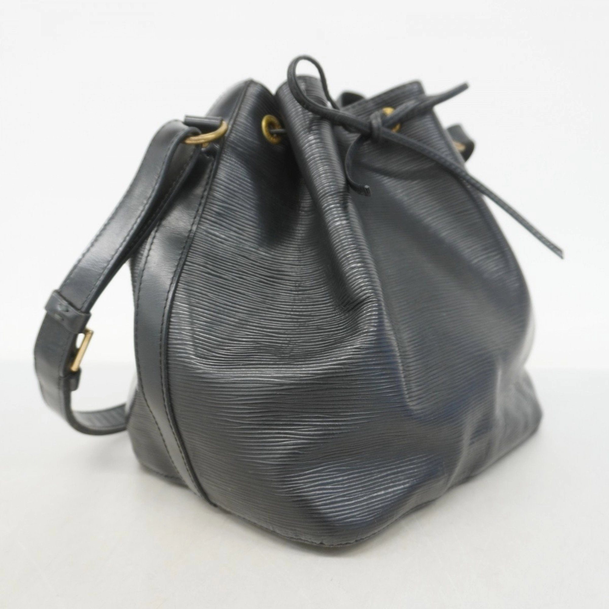 Louis Vuitton Shoulder Bag (Pre-Owned)