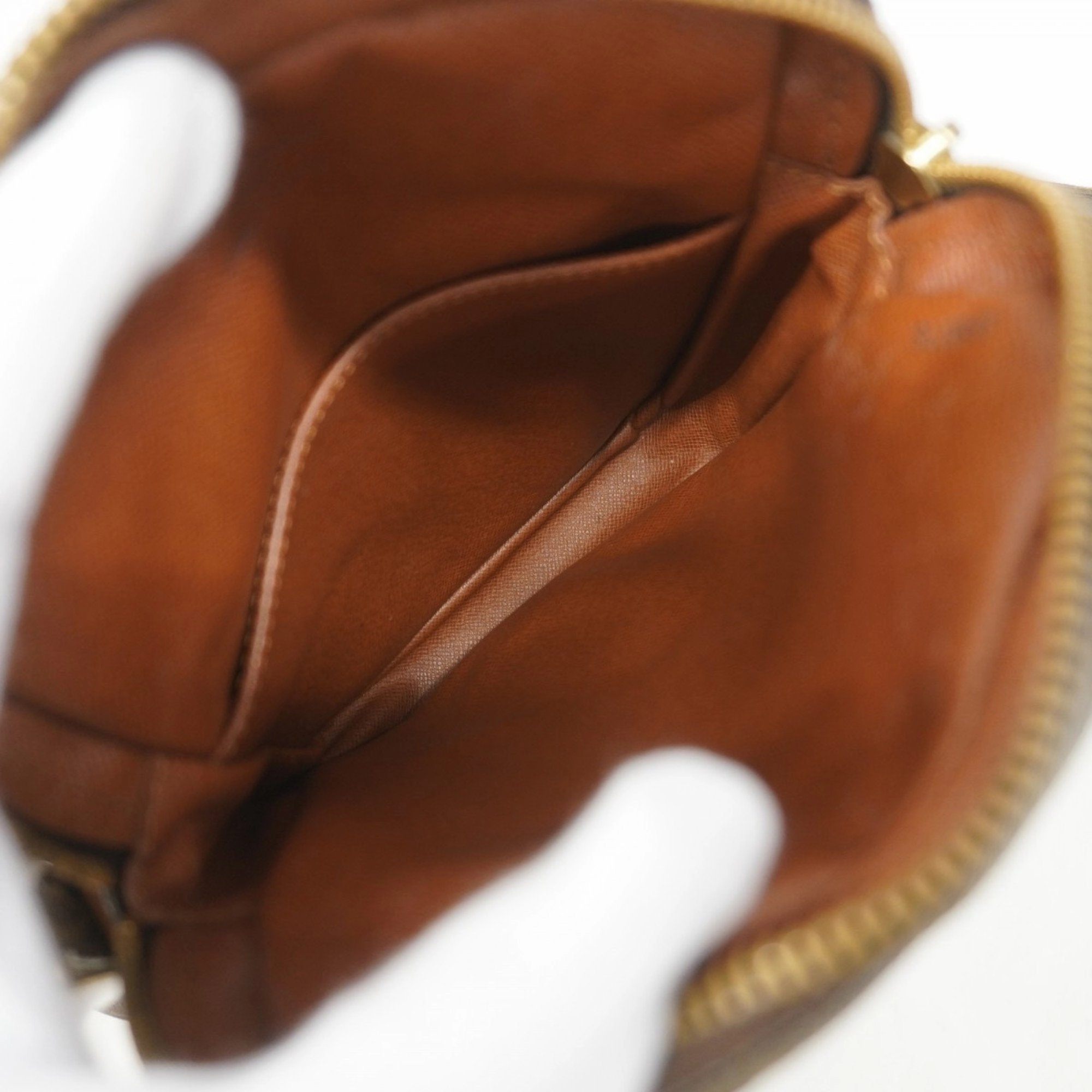Louis Vuitton Shoulder Bag (Pre-Owned)