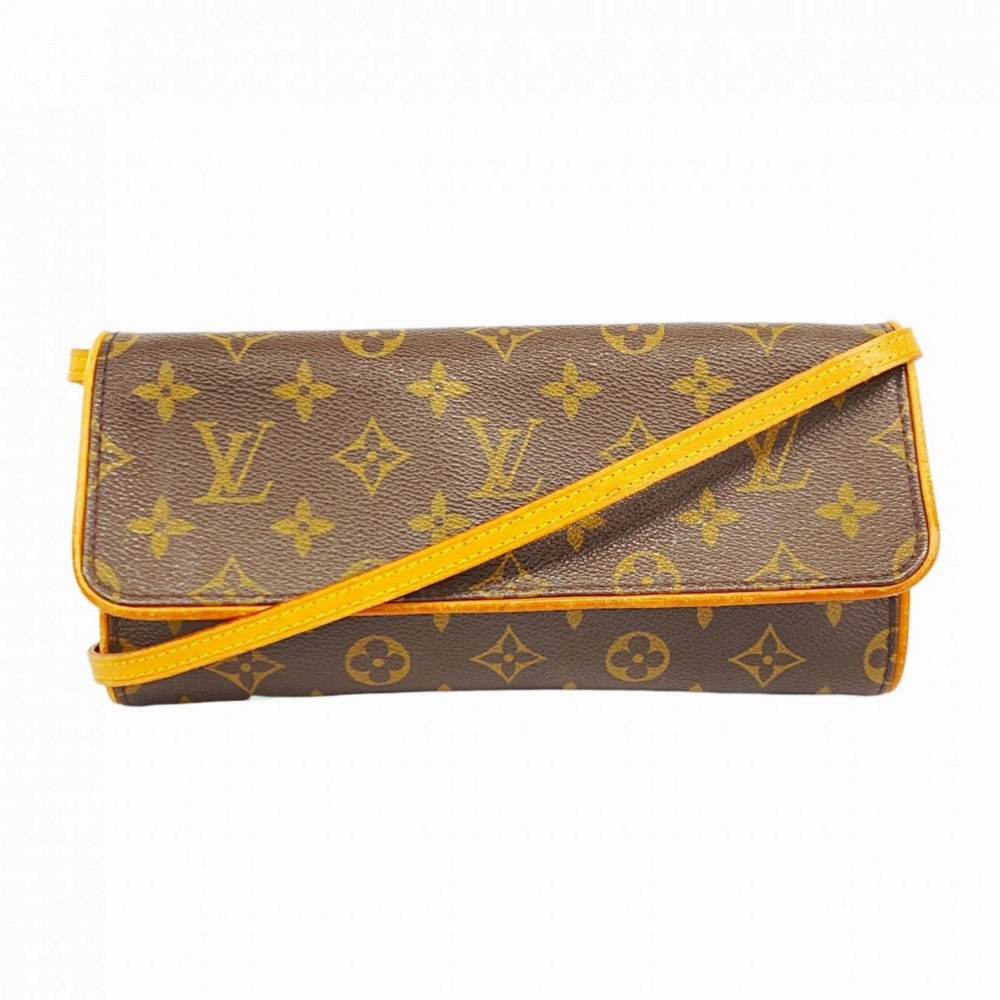 Louis Vuitton Shoulder Bag (Pre-Owned)