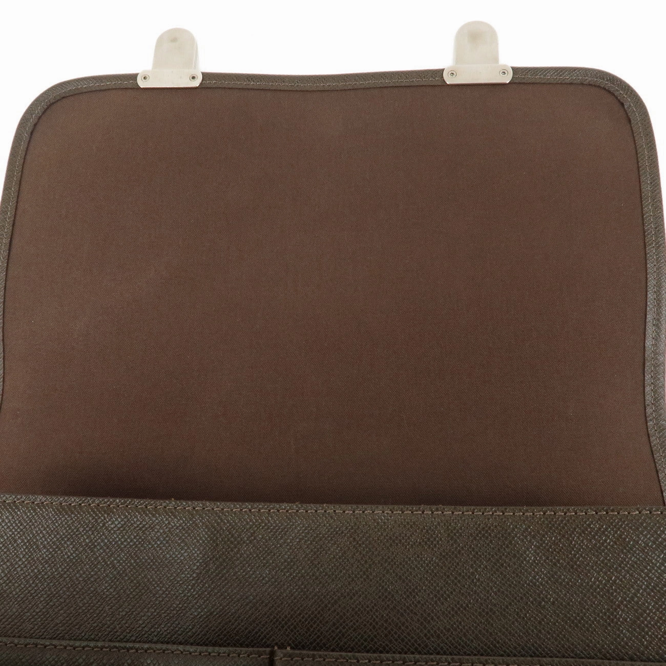 Louis Vuitton Taiga Alexei Shoulder Bag Grizzly Brown M32478