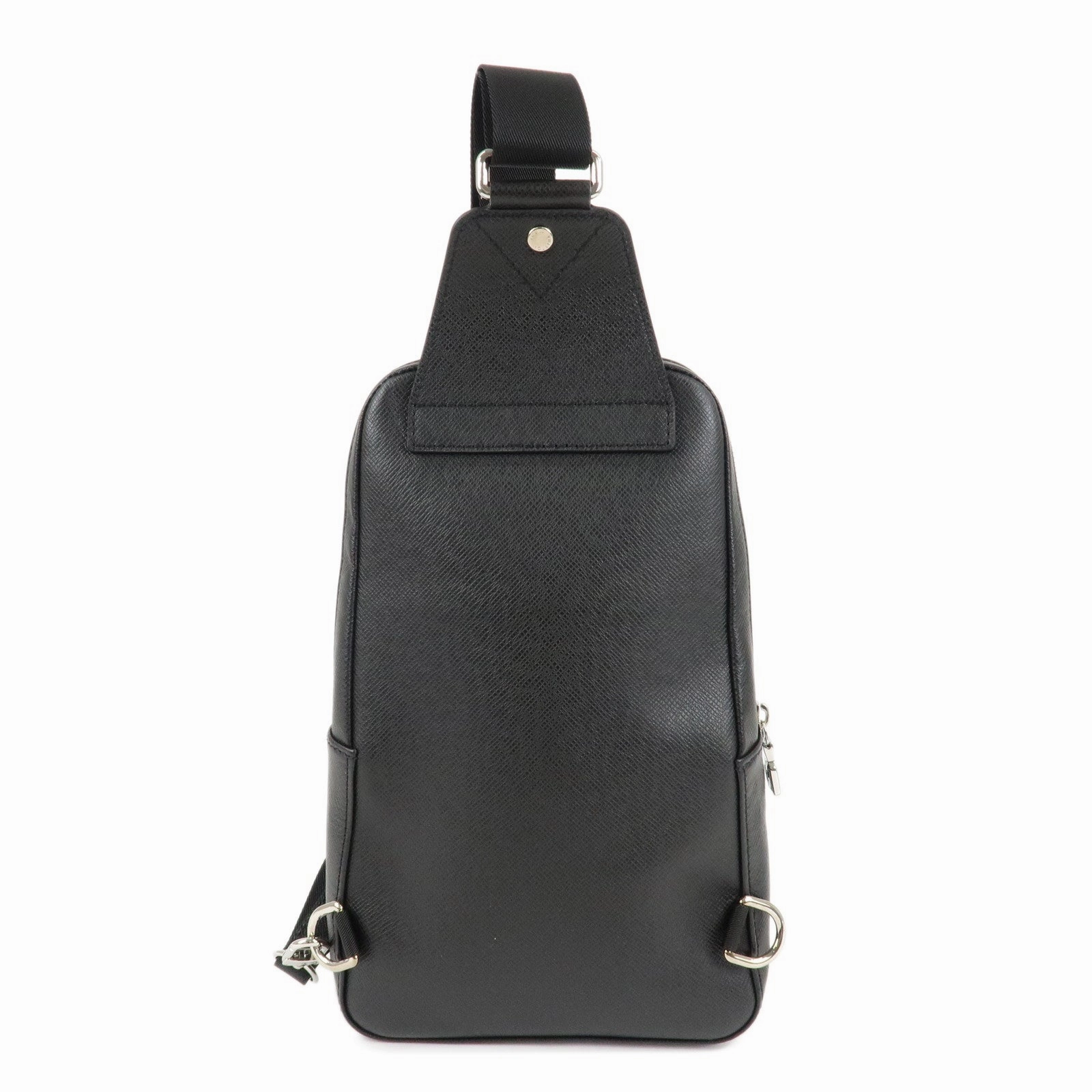 Louis Vuitton Taiga Avenue Sling Bag Shoulder Bag Noir M30443