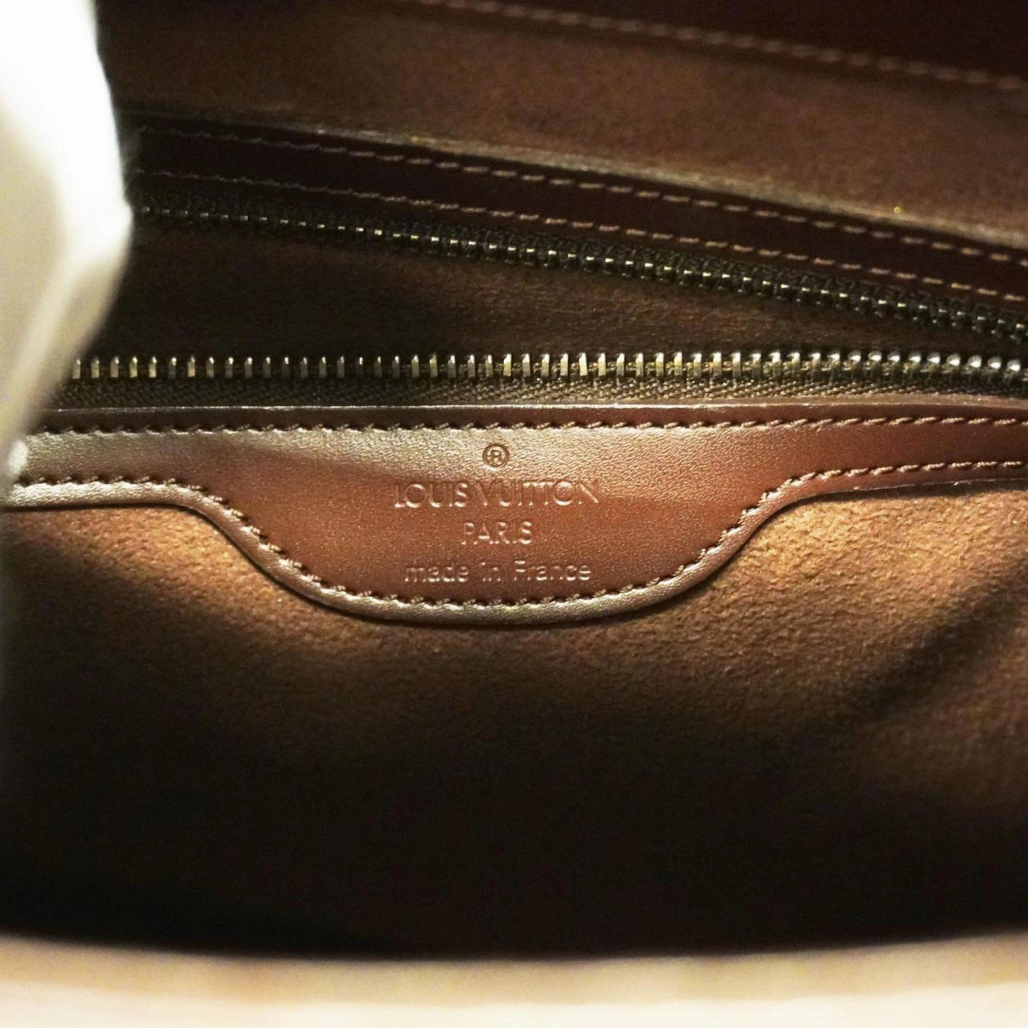 Louis Vuitton Verseau  Leather Shoulder Bag ()