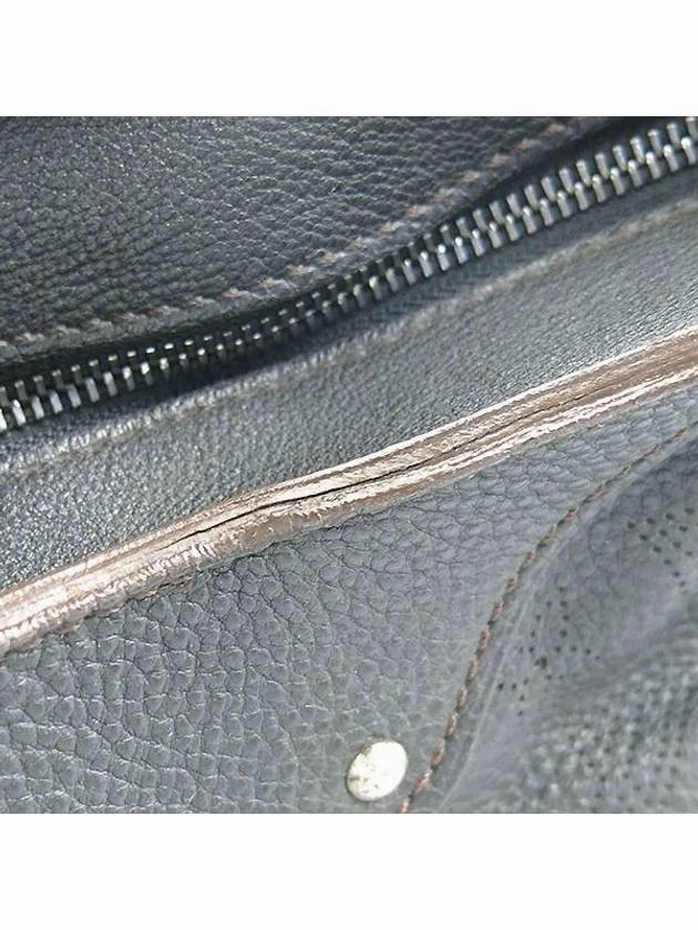 M93153 shoulder bag