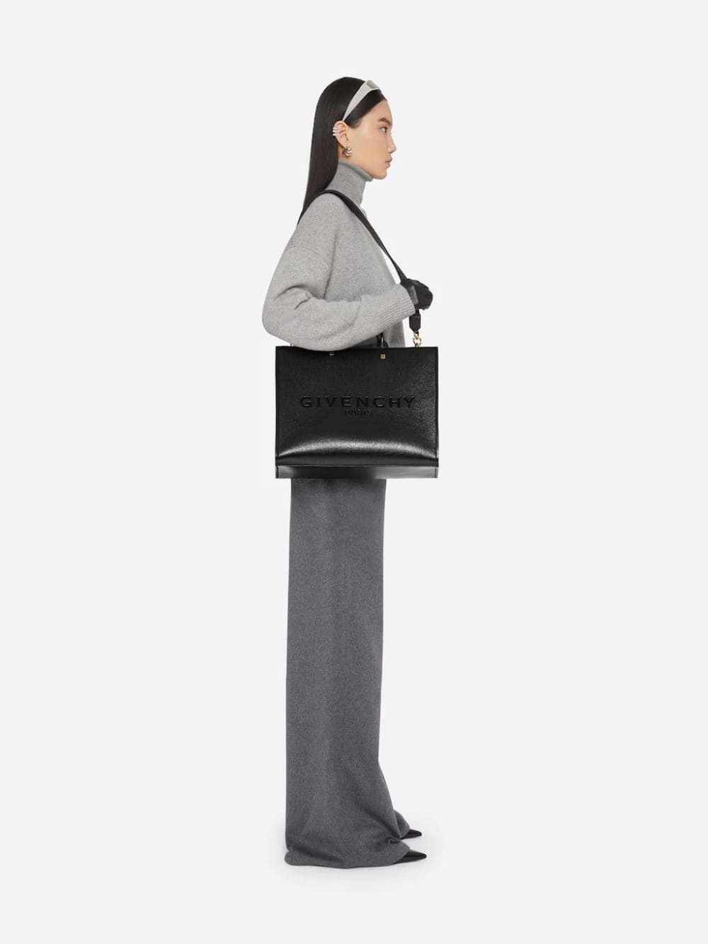 Medium G-Tote Leather Shopping Bag