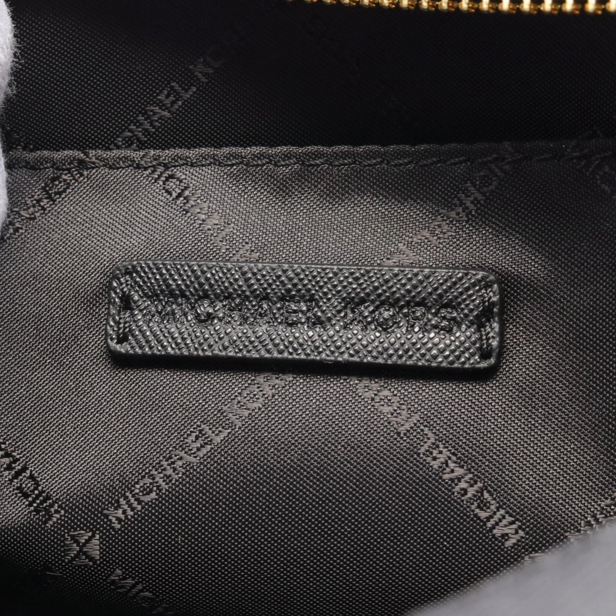 Michael Kors Jet Set  Leather Shoulder Bag Sling Bag