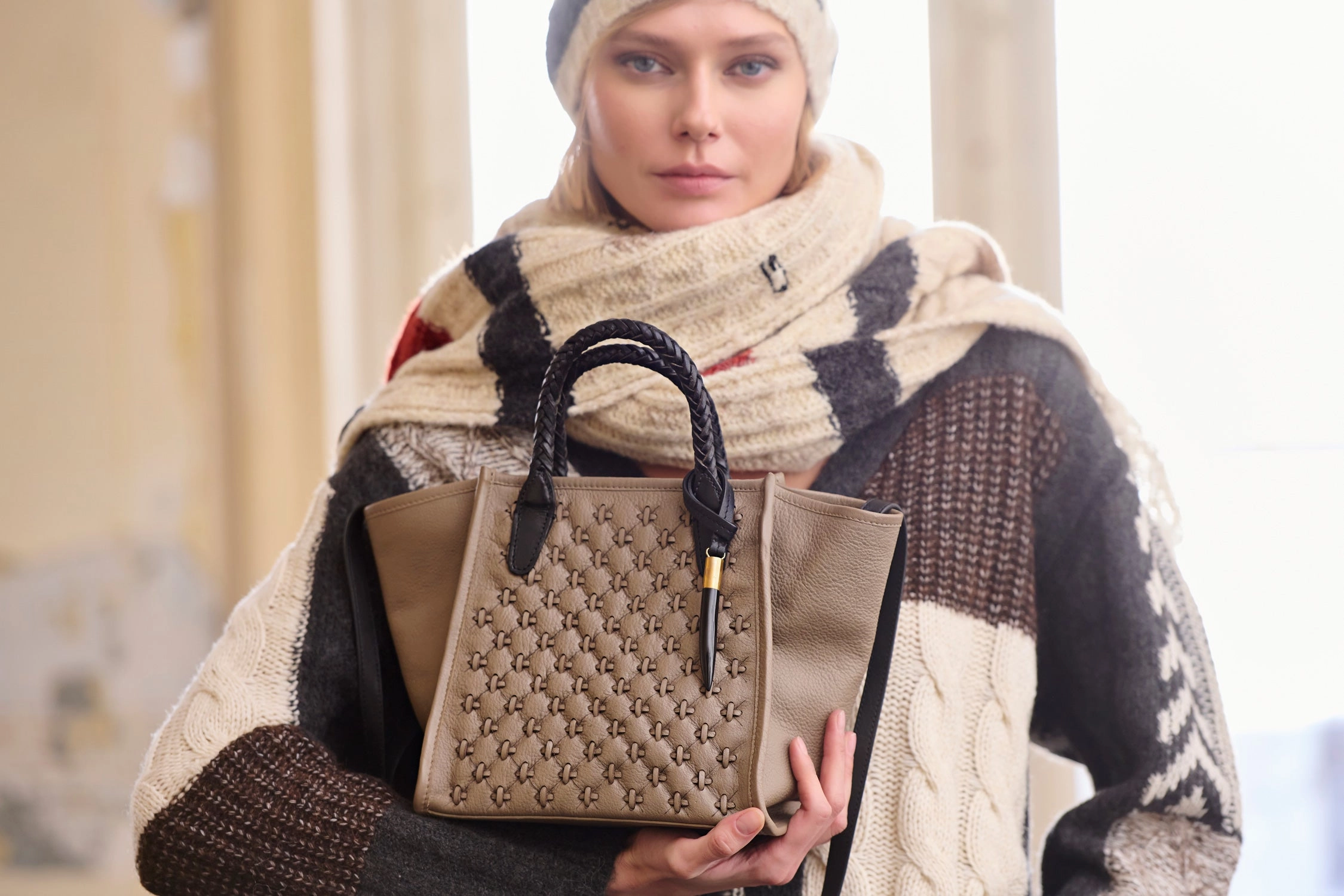 Mini Tote -Lazer Criss Cross