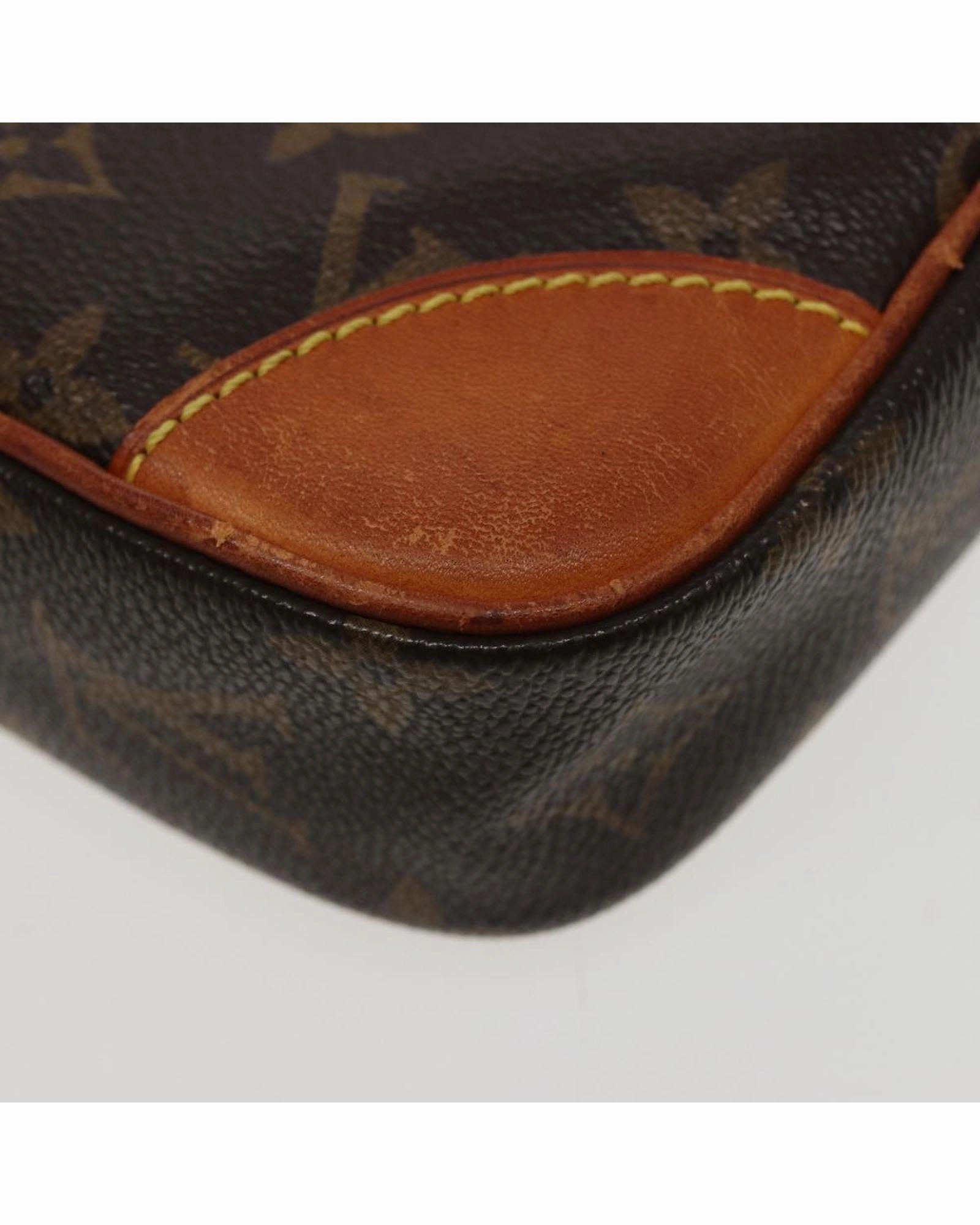 Monogram Canvas Pochette Crossbody Bag M51873