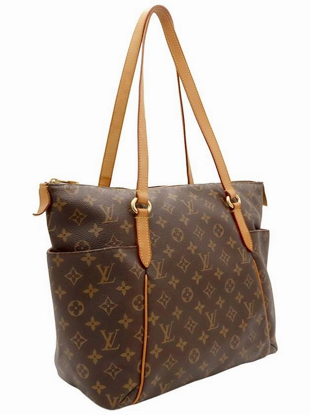 Monogram Canvas Totally MM Shoulder Bag M41015