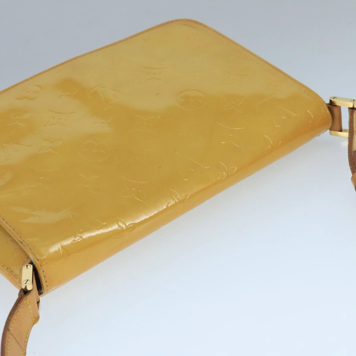 Monogram Vernis Manhattan GM Shoulder Bag