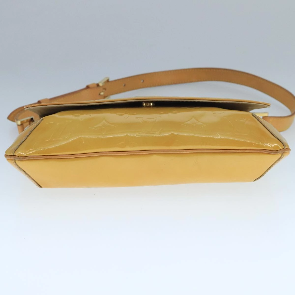Monogram Vernis Manhattan GM Shoulder Bag