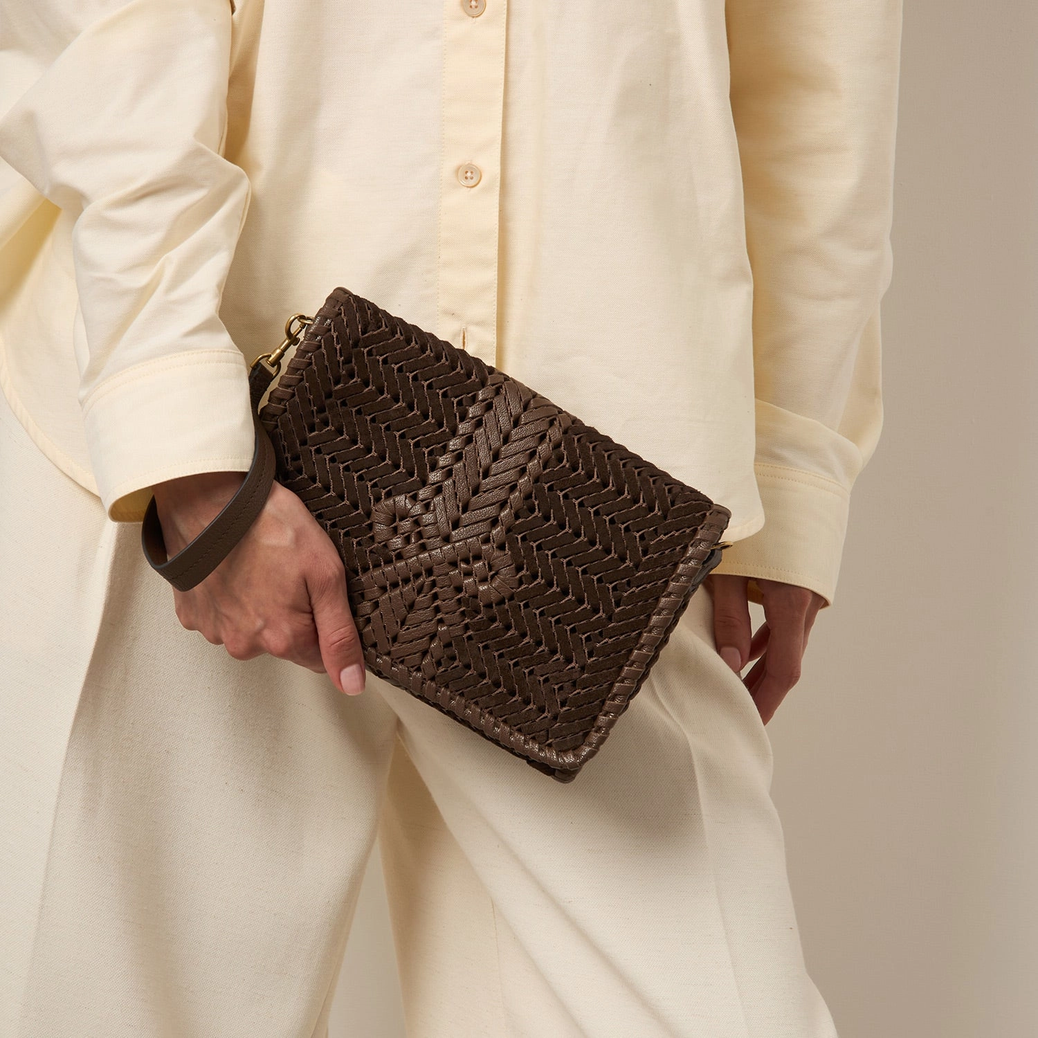 Neeson Cross-body