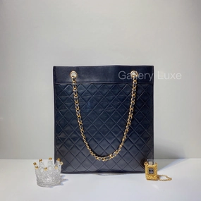 No.2842-Chanel Vintage Lambskin Chain Shoulder Bag