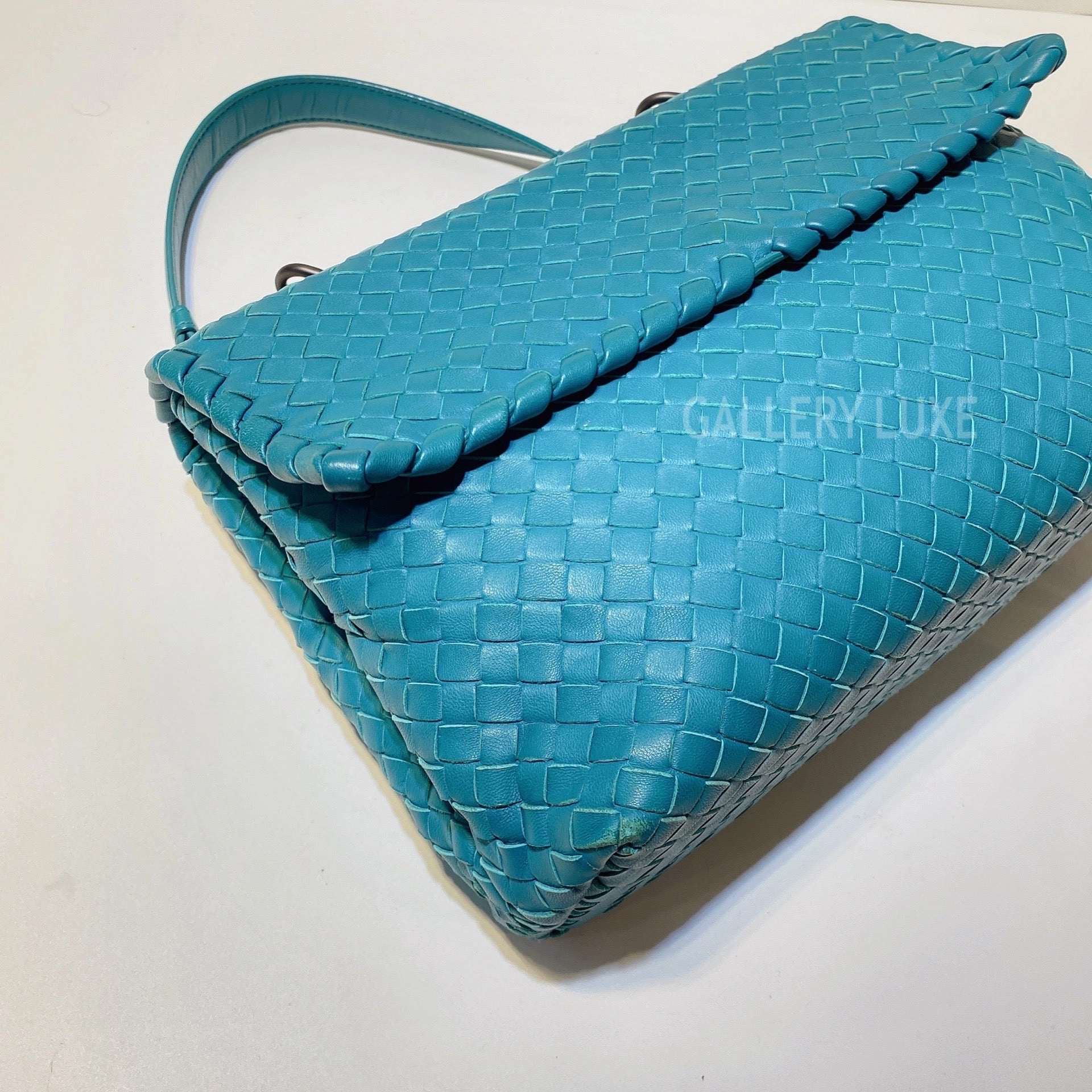 No.2968-Bottega Veneta Intrecciato Shoulder Bag