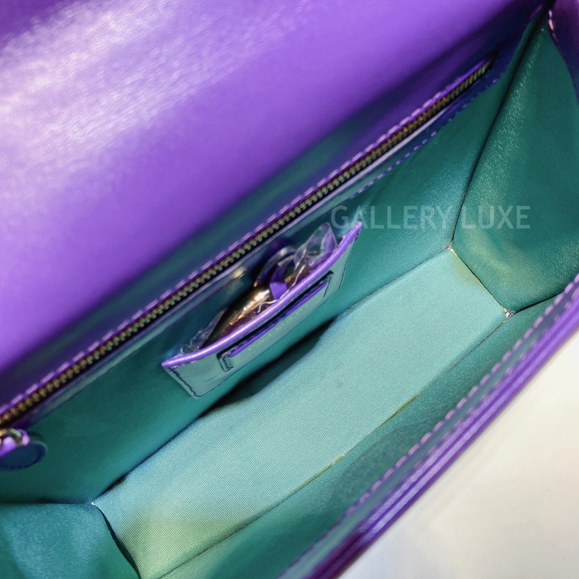 No.2972-Bvlgari Small Serpenti Forever Crossbody Bag