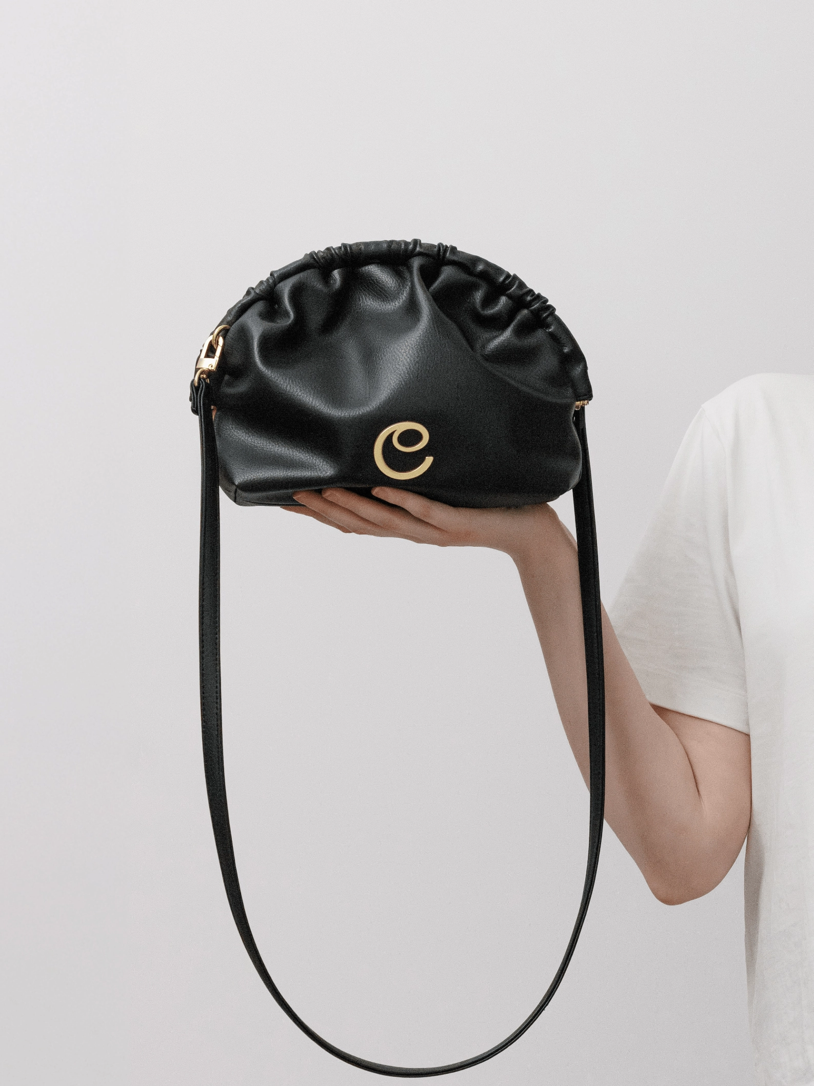 Norma Vegan Grape Leather Large Clutch | Black