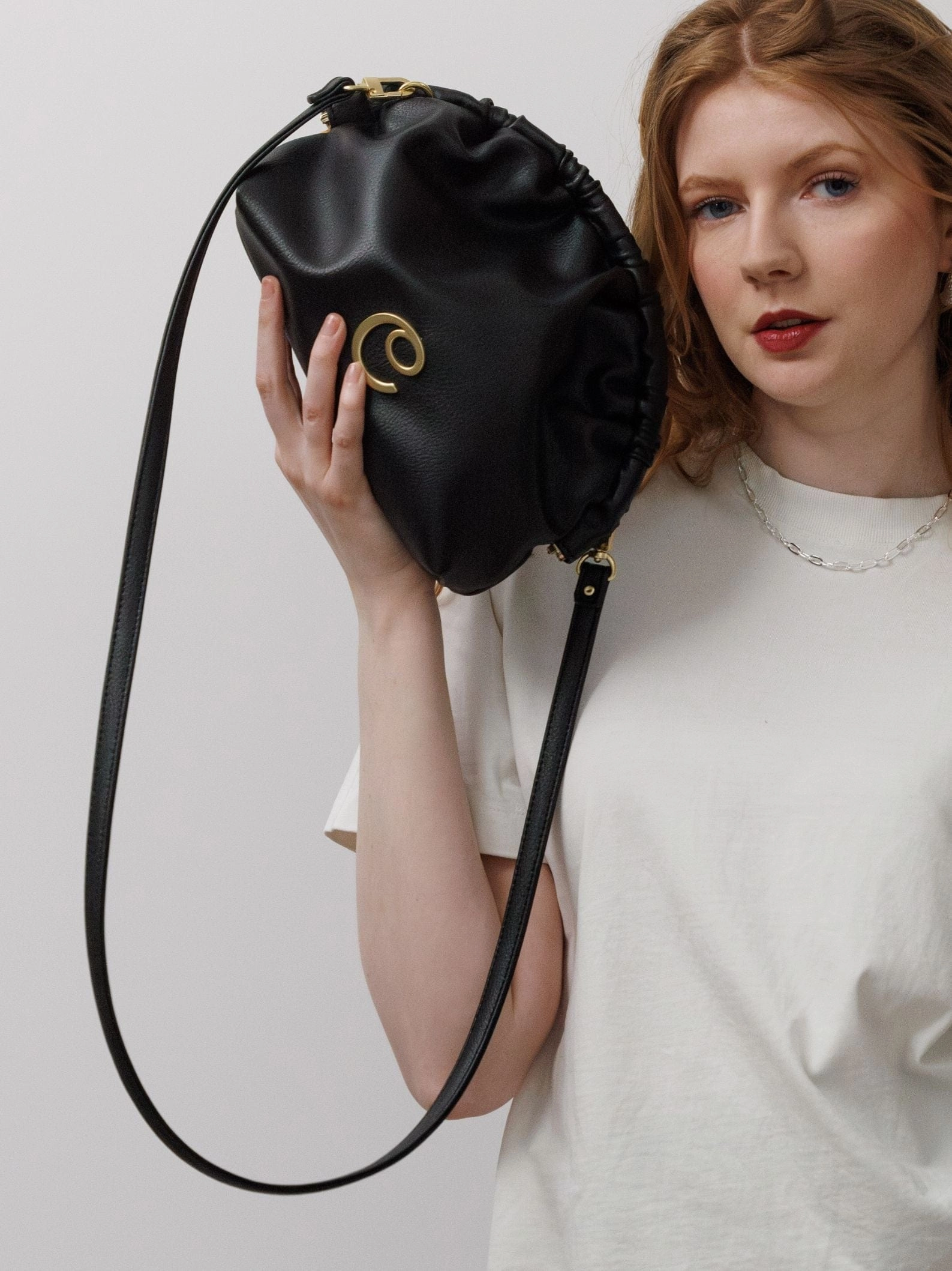 Norma Vegan Grape Leather Large Clutch | Black