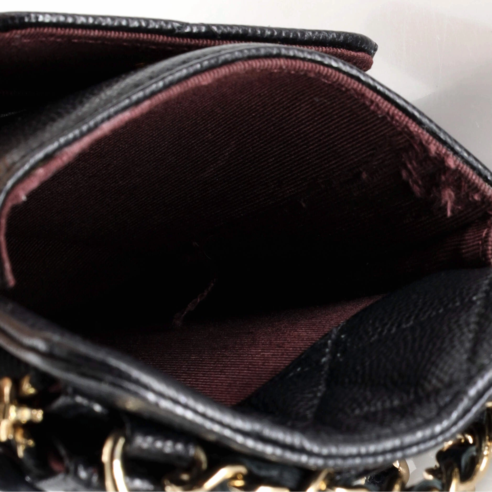 O Phone Holder Crossbody Bag Quilted Caviar