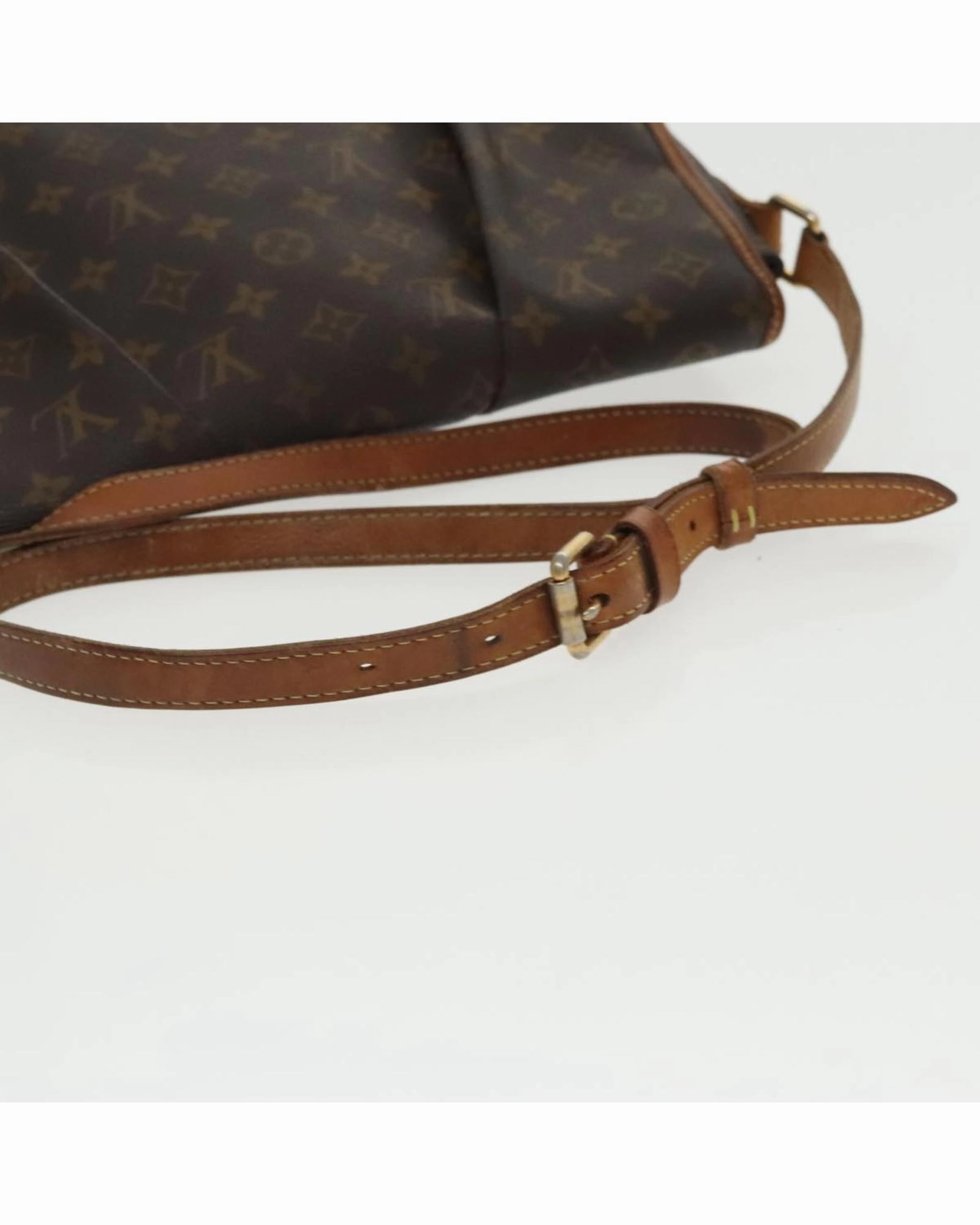 Pochette Crosbody Shoulder Bag