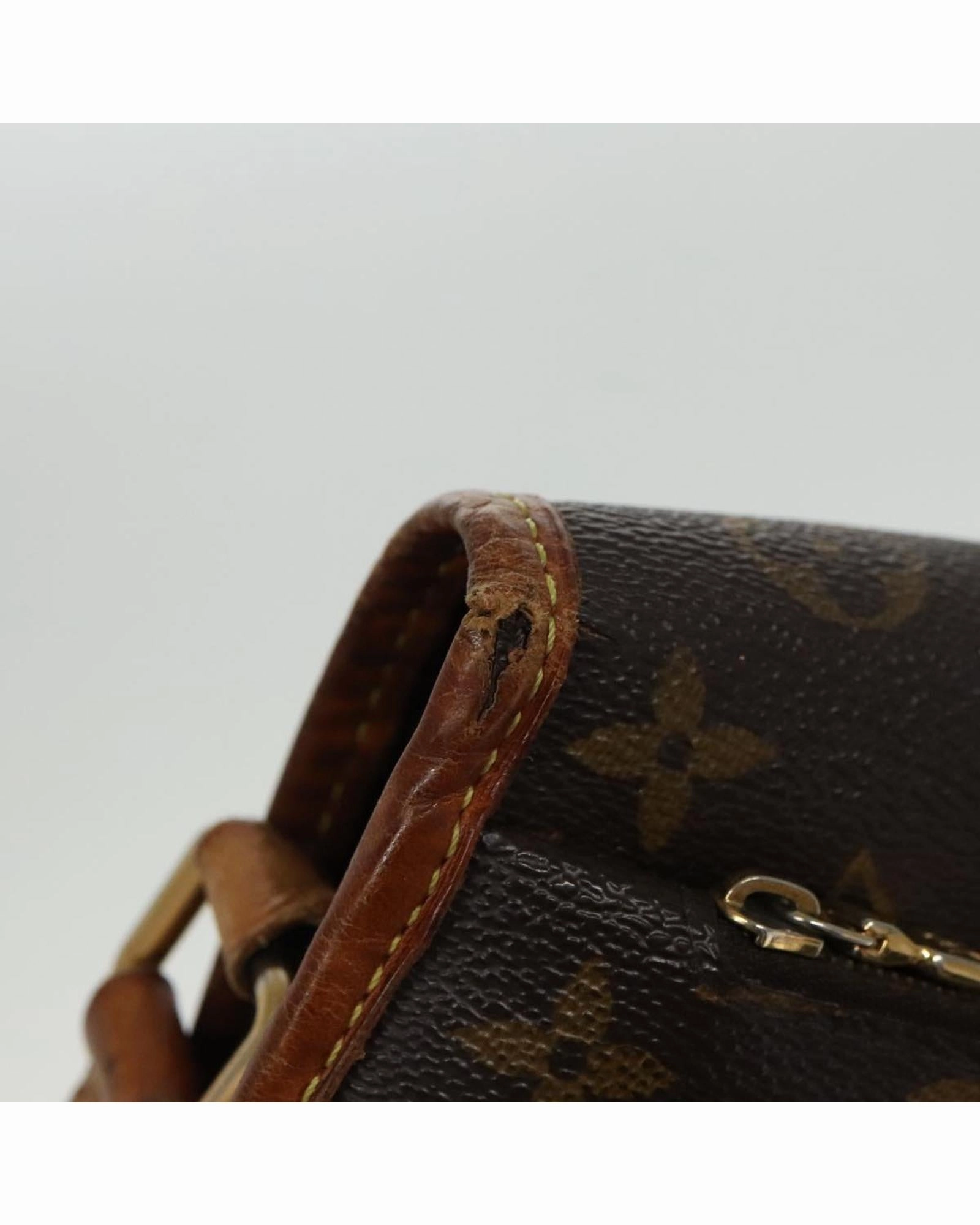 Pochette Crosbody Shoulder Bag