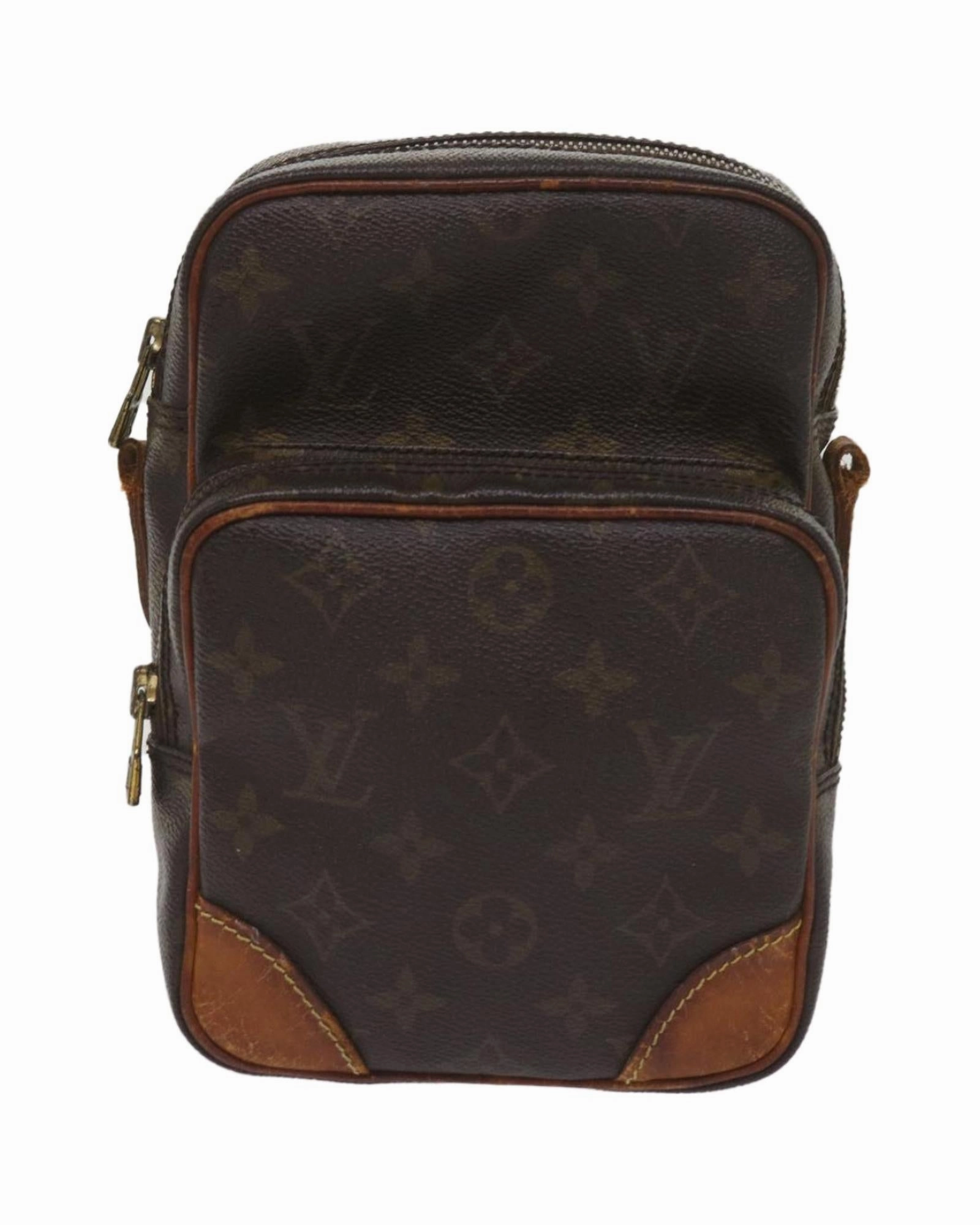 Pochette Crossbody Bag Model M51801