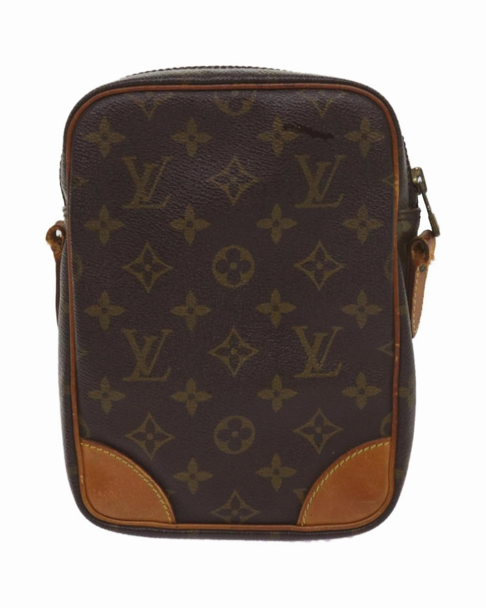 Pochette Crossbody Bag Model M51801