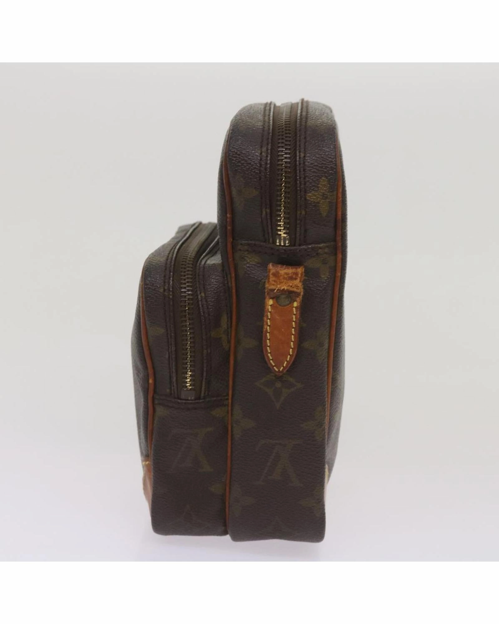 Pochette Crossbody Bag Model M51801