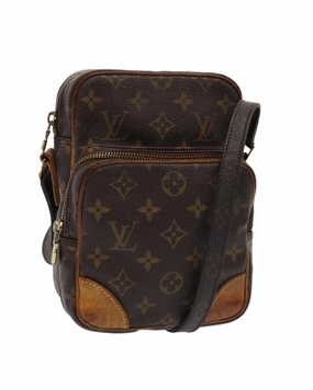 Pochette Crossbody Bag Monogram Canvas