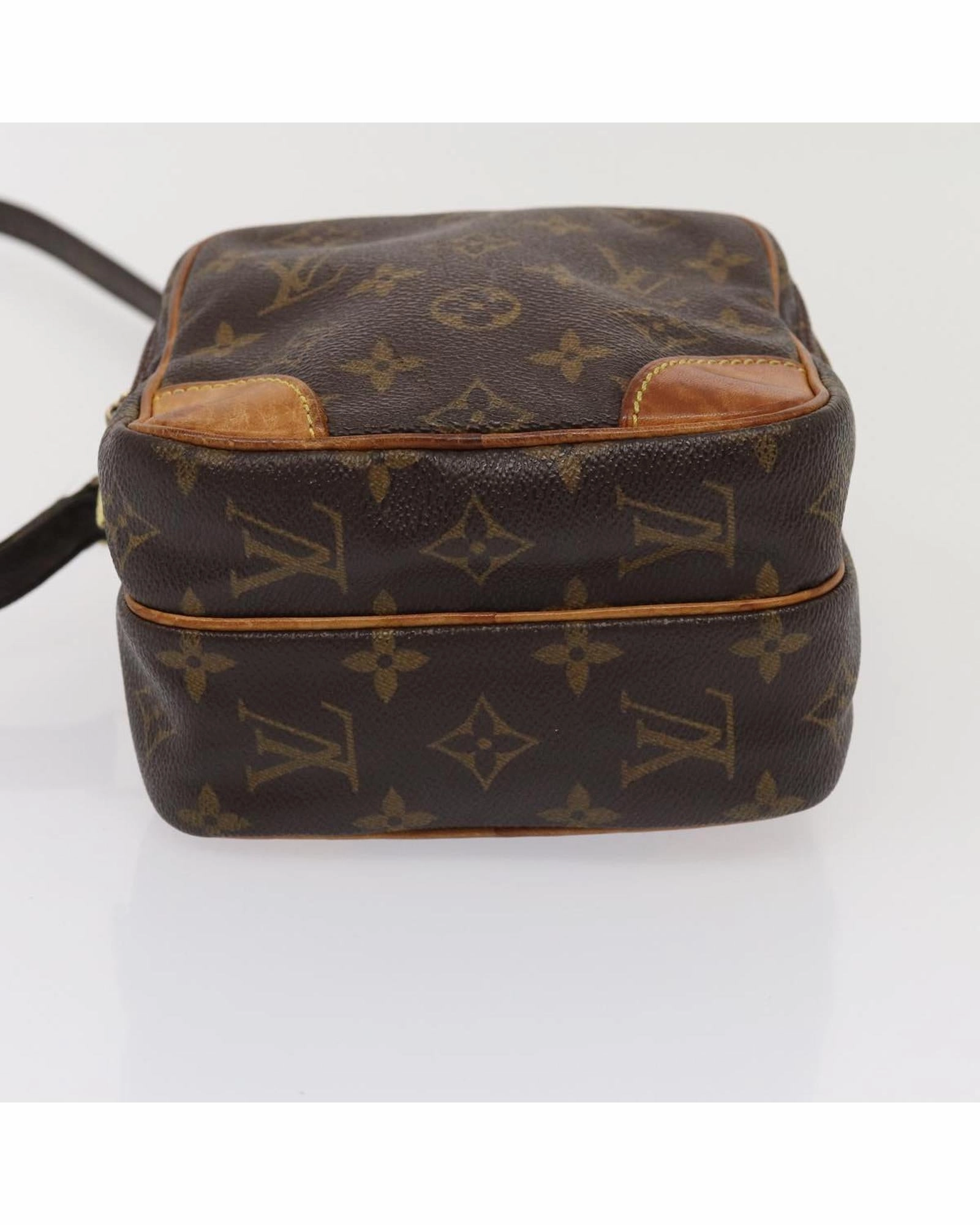 Pochette Crossbody Bag Monogram Canvas