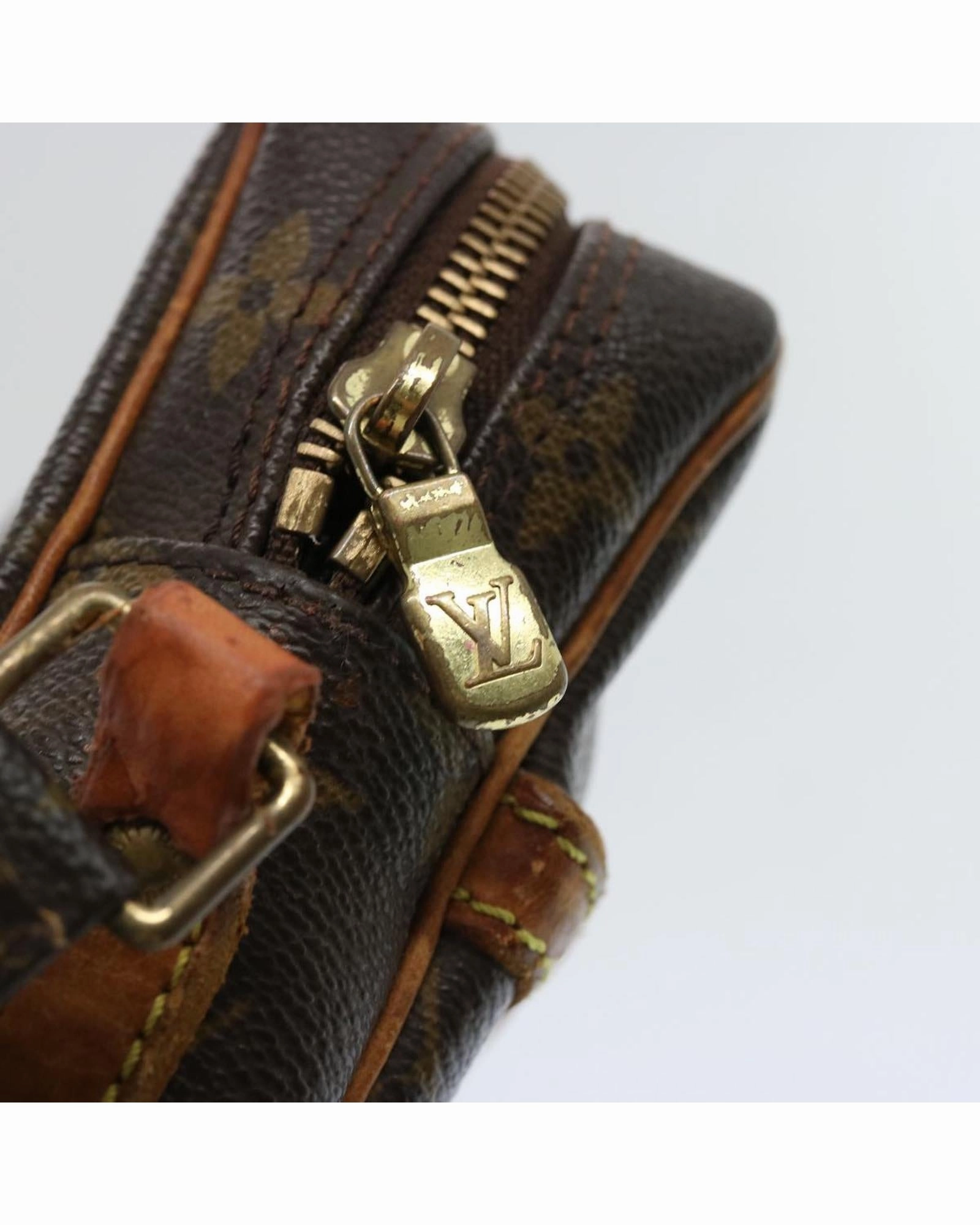 Pochette Crossbody Bag Monogram Canvas