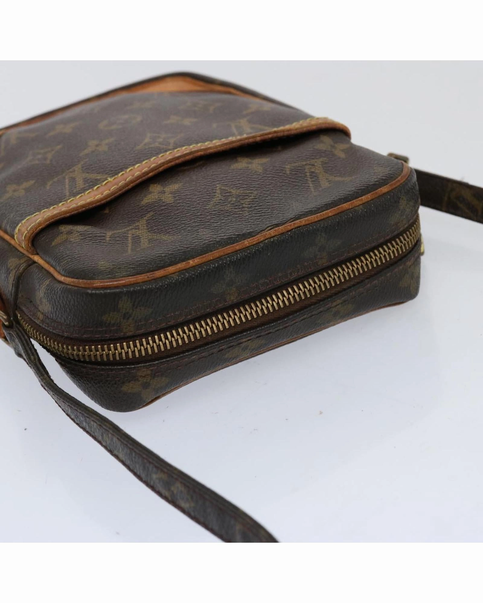 Pochette Crossbody Bag Monogram Canvas