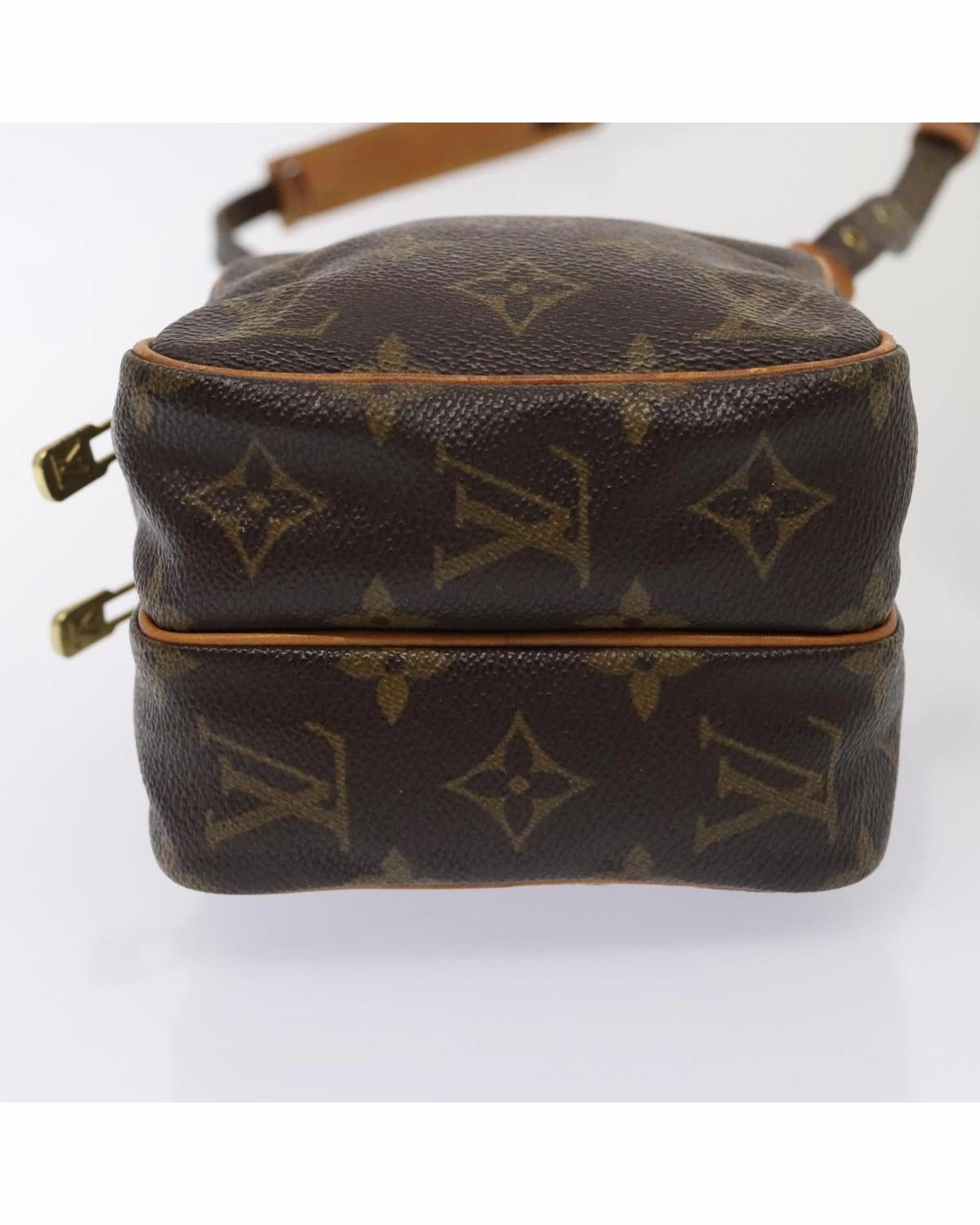 Pochette Crossbody Bag