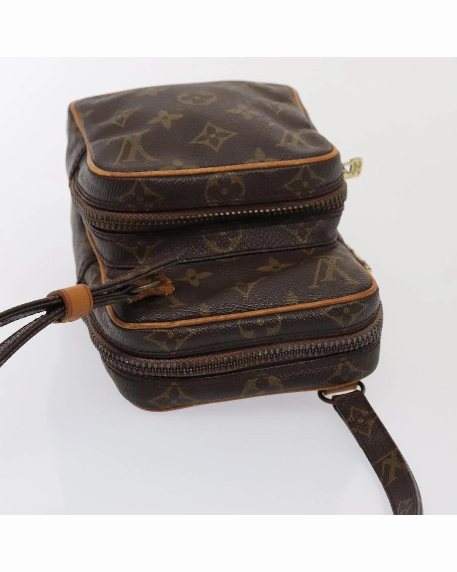 Pochette Crossbody Bag