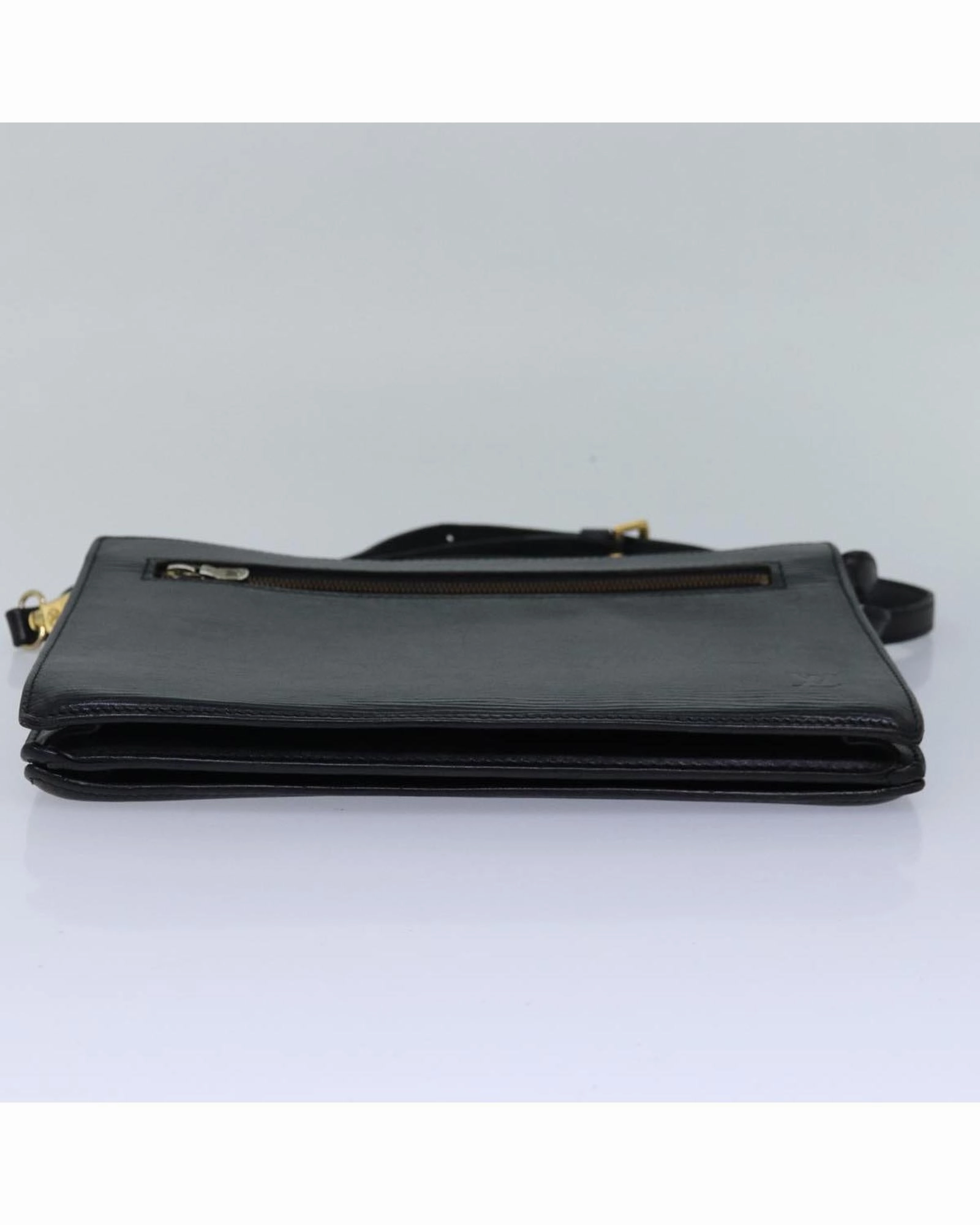 Pochette Epi Leather Shoulder Bag