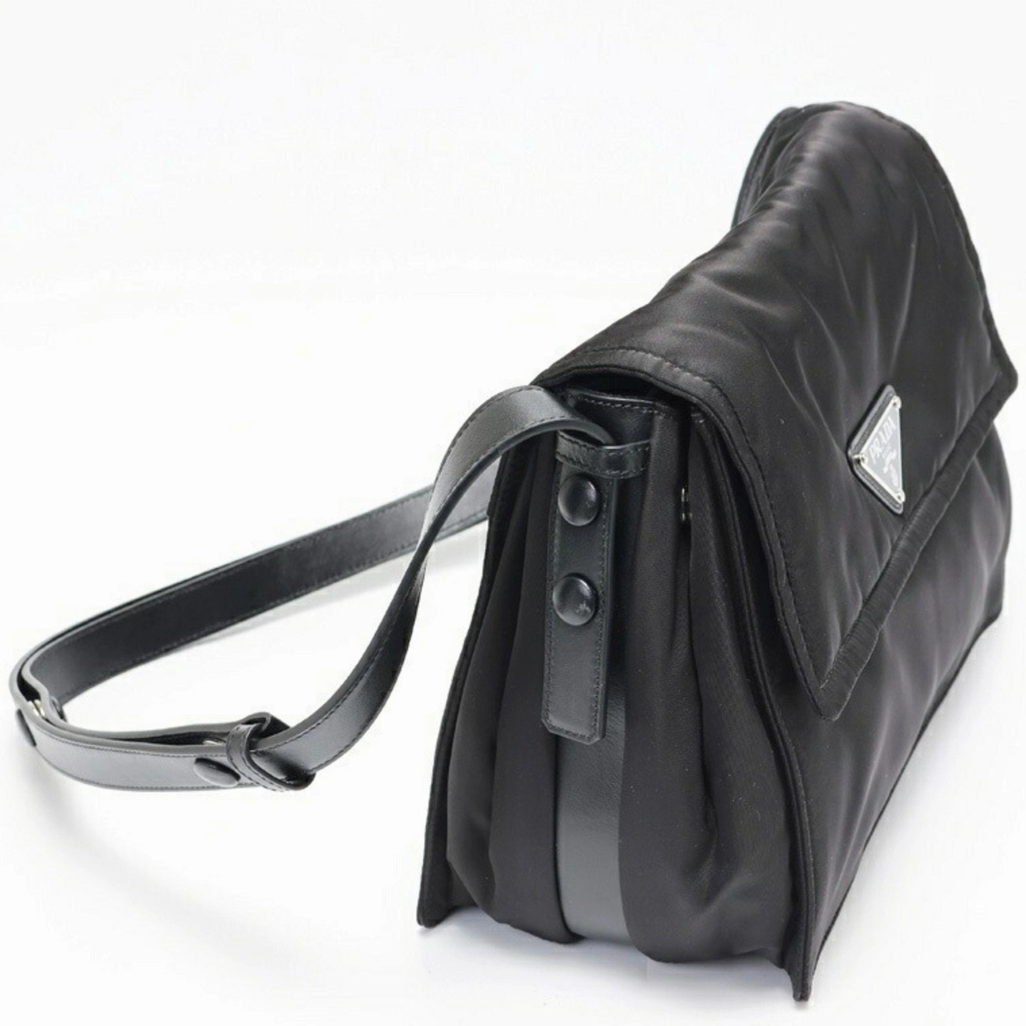 Prada Nylon Shoulder Bag (Pre-Owned)