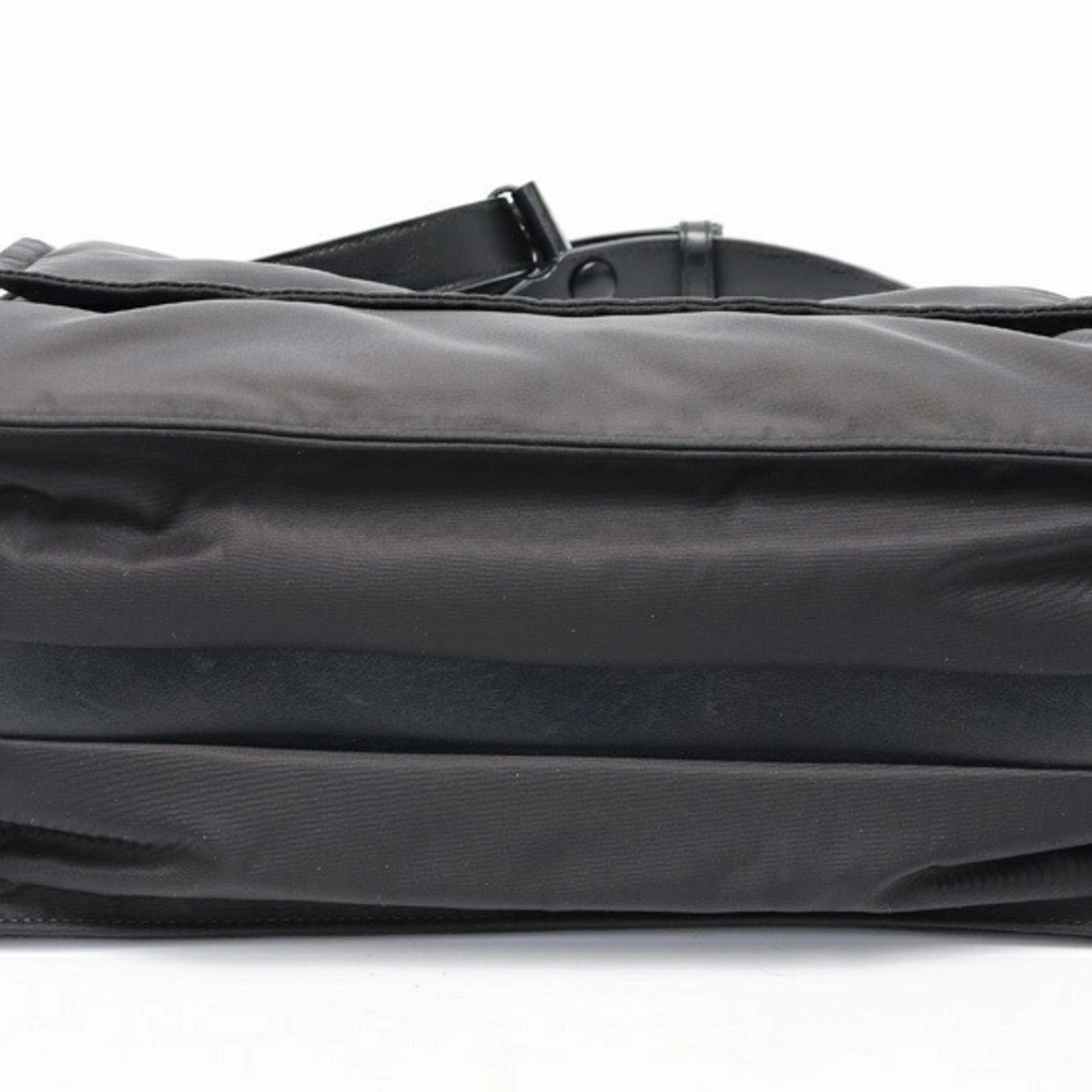 Prada Nylon Shoulder Bag (Pre-Owned)
