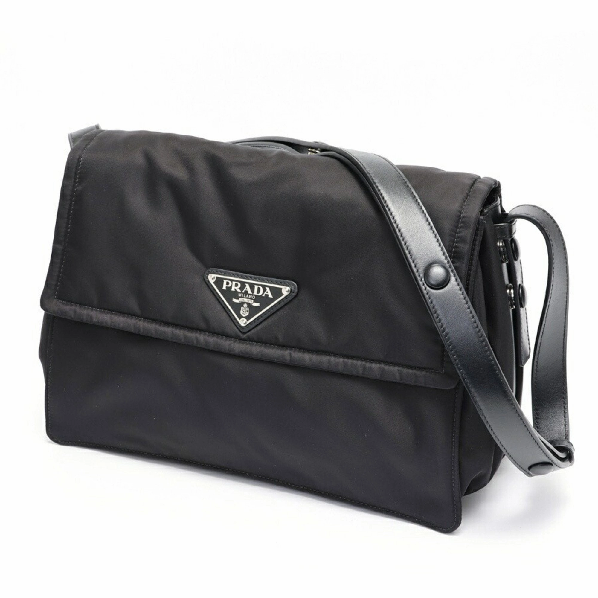 Prada Nylon Shoulder Bag (Pre-Owned)