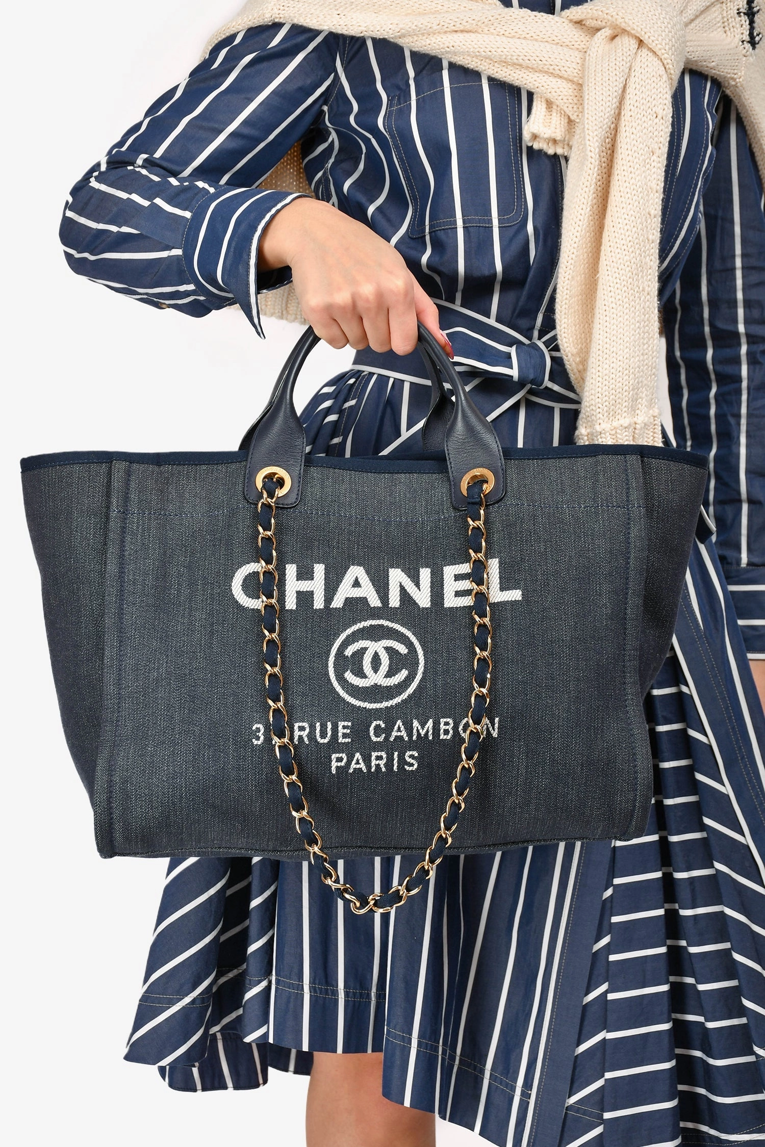 Pre-Loved Chanel 2017 Blue Caviar Leather Business Affinity GHW Backpack