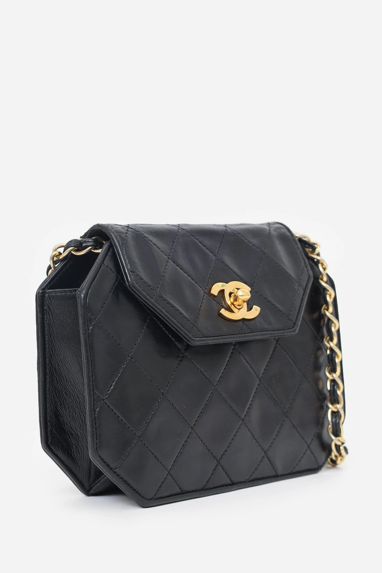 Pre-Loved Chanel Black Quilted Leather Octagon CC Flap Bag