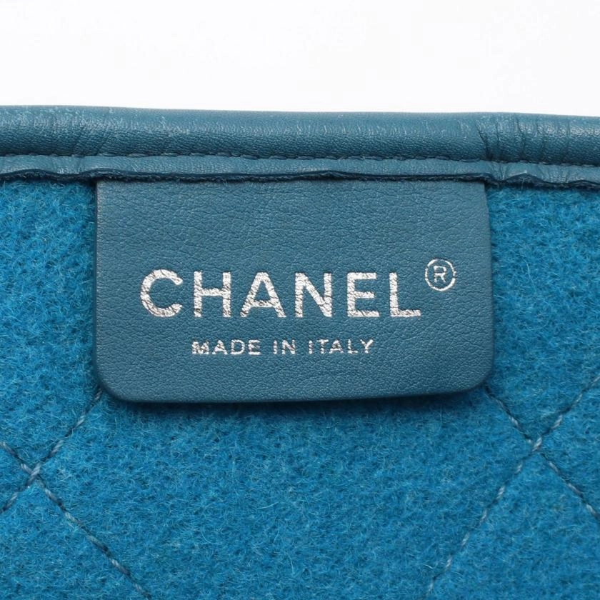 Pre-loved CHANEL Matelasse Shoulder Bag Tote Wool Leather Turquoise Blue Antique Silver Hardware 2WAY