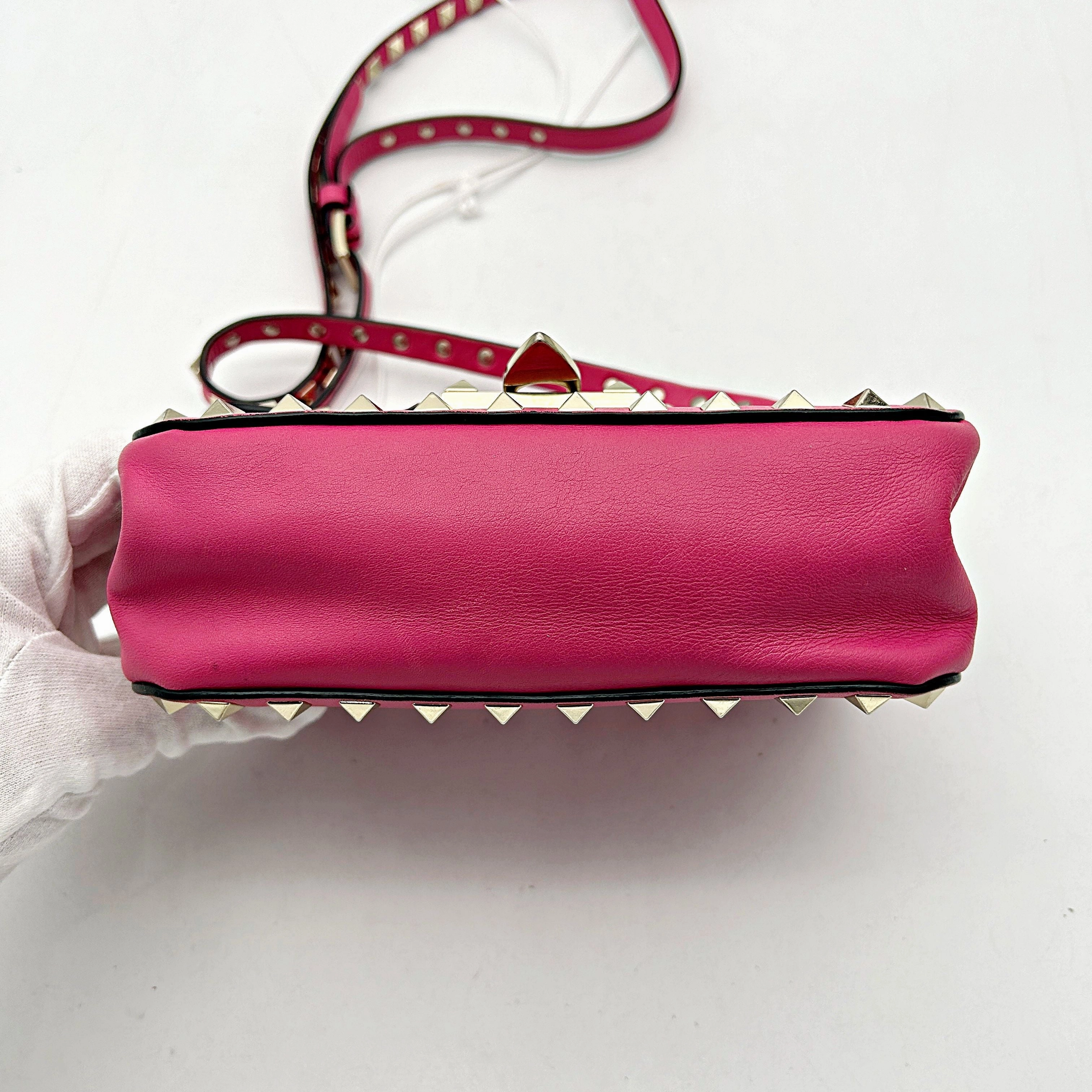 Pre- VALENTINO GARAVANI Vitello Mini Rockstud Flap Saddle Crossbody Bag Fuxia  LA9979