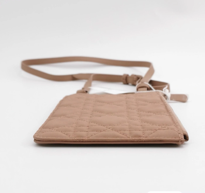 Preloved Dior cannage Crossbody bag beige 11cm*20cm*1cm 087841900459