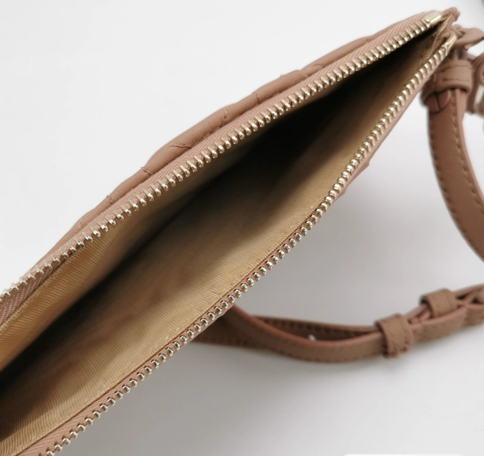 Preloved Dior cannage Crossbody bag beige 11cm*20cm*1cm 087841900459