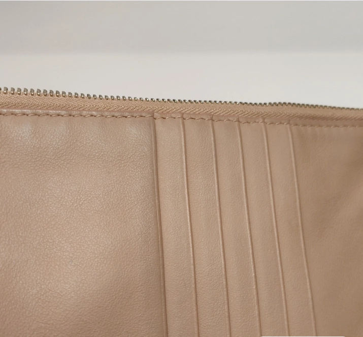 Preloved Dior Crossbody cowhide bag beige 11cm*20cm*1cm 250217781067249
