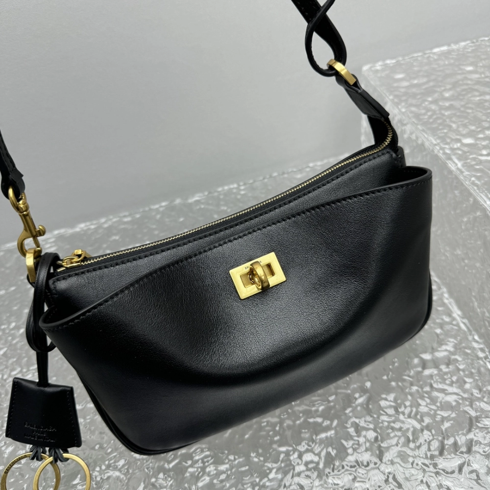 Rodeo Sling Pochette In Black Leather Shoulder Bag for Women