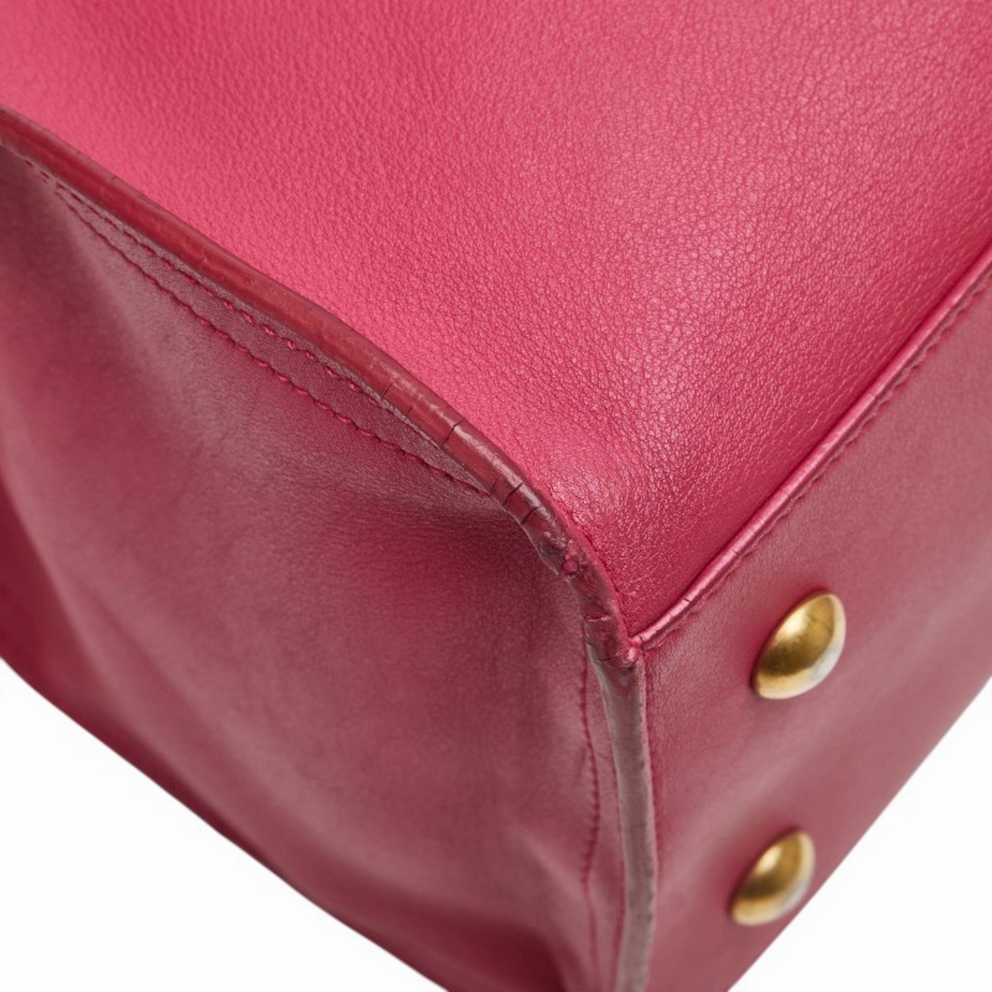 Saint Laurent Leather Handbag Shoulder Bag (Pre-Owned)