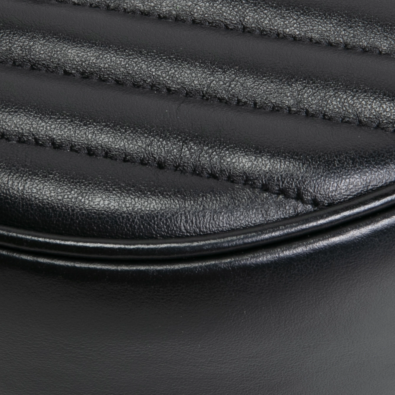 SAINT LAURENT Matelasse Chevron Round Vinyle Bag- Black
