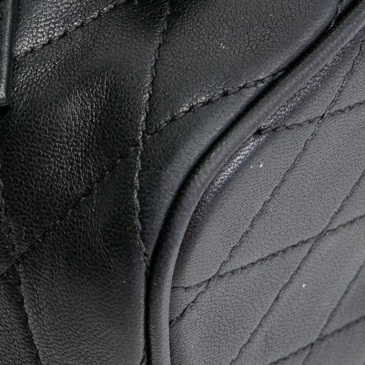 SAINT LAURENT Mini Vanity Crossbody - Black