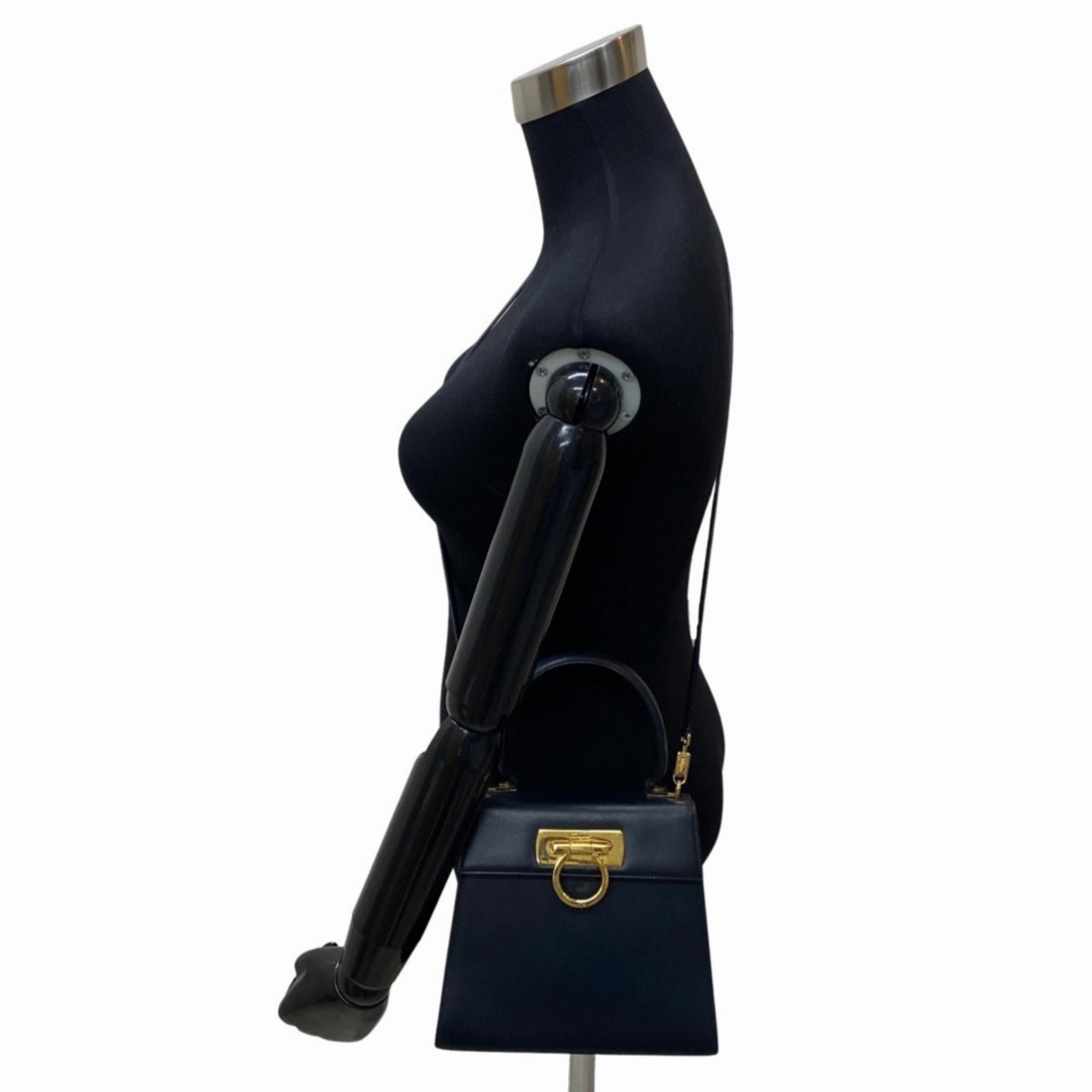 Salvatore Ferragamo Gancini  Leather Shoulder Bag (Pre-Owned)