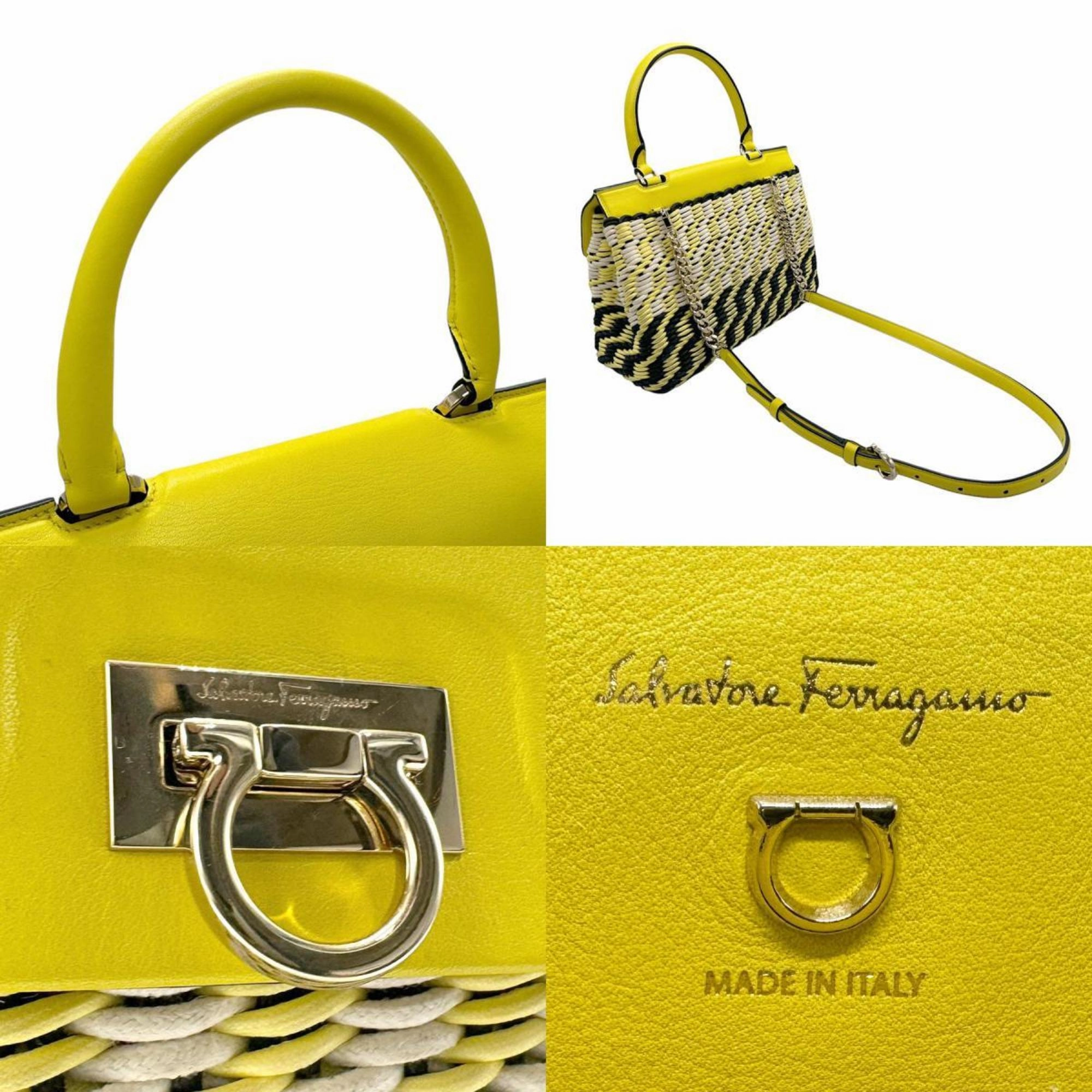 Salvatore Ferragamo  Leather Cotton Handbag Shoulder Bag (Pre-Owned)